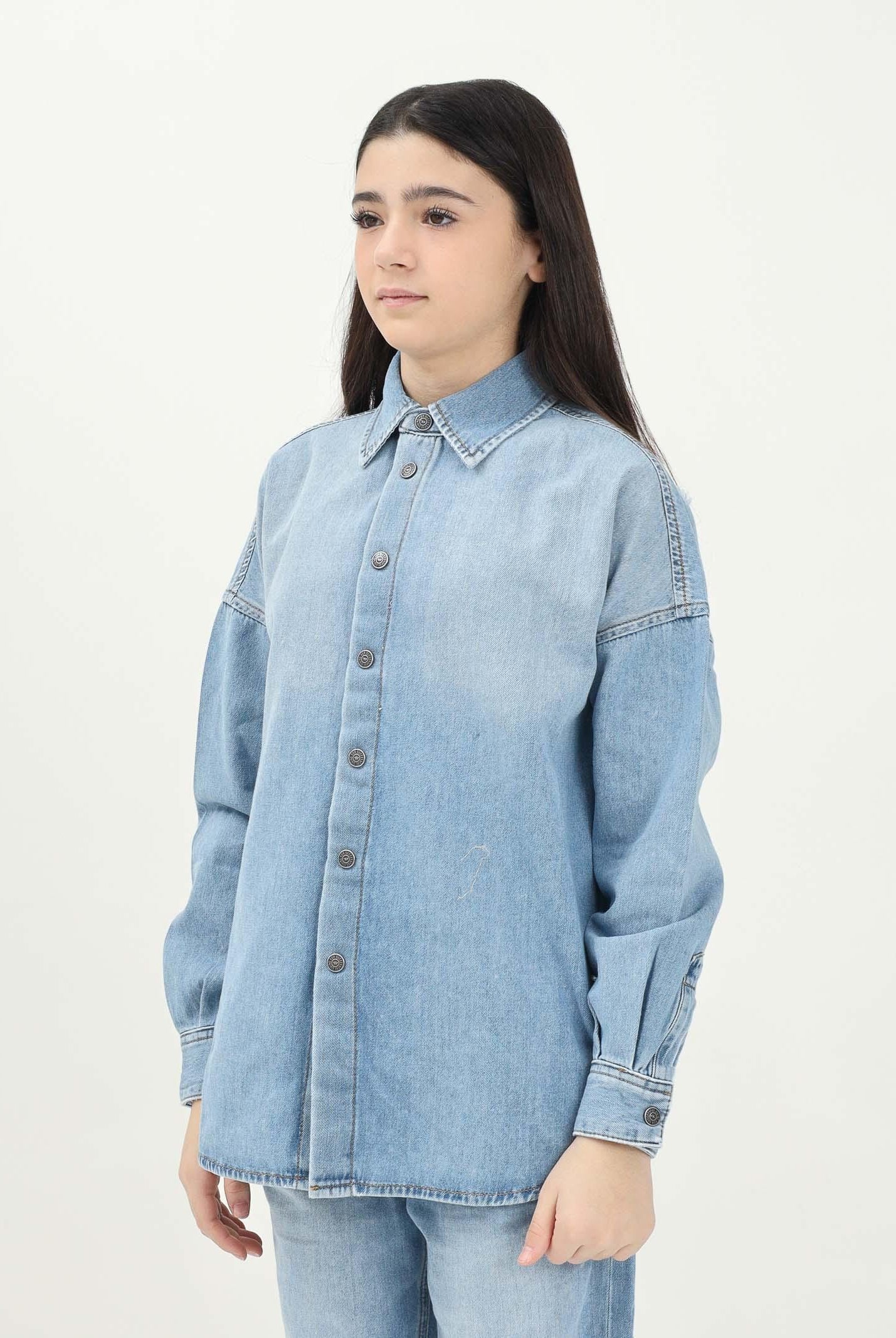 DIESEL Camicia Ckama in denim chiaro per donna, ragazze e bambine con logo Oval D mega-size J02307KXBNK K01 DIESEL