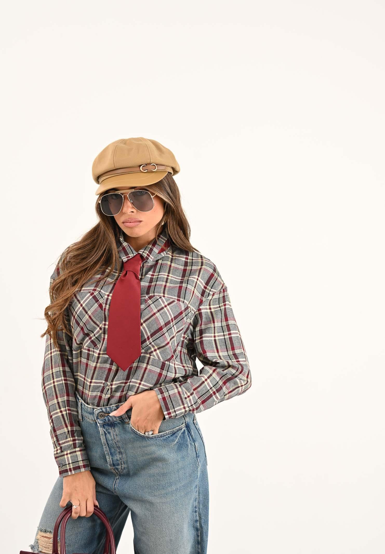 ONLY Camicia a manica lunga da donna con fantasia a quadri nei toni del grigio, bordeaux e panna 15351443 Gargoyle ONLY