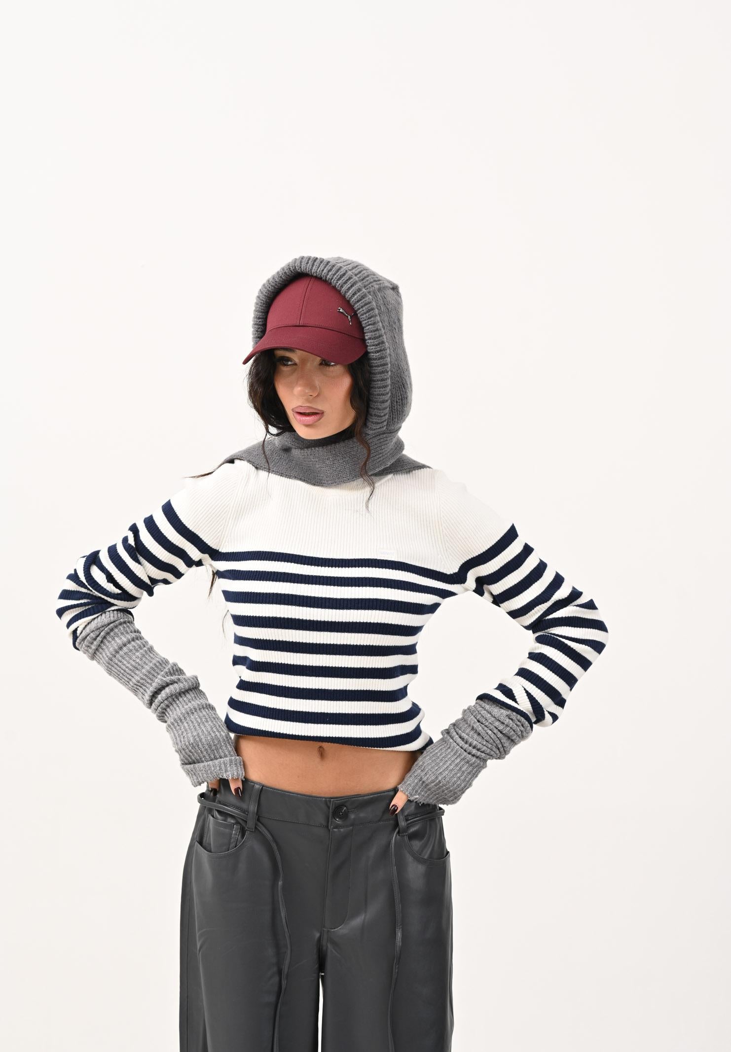 LEVI'S® Maglioncino girocollo bianco da donna con motivo a righe blu A0719-0036 LEVI'S®