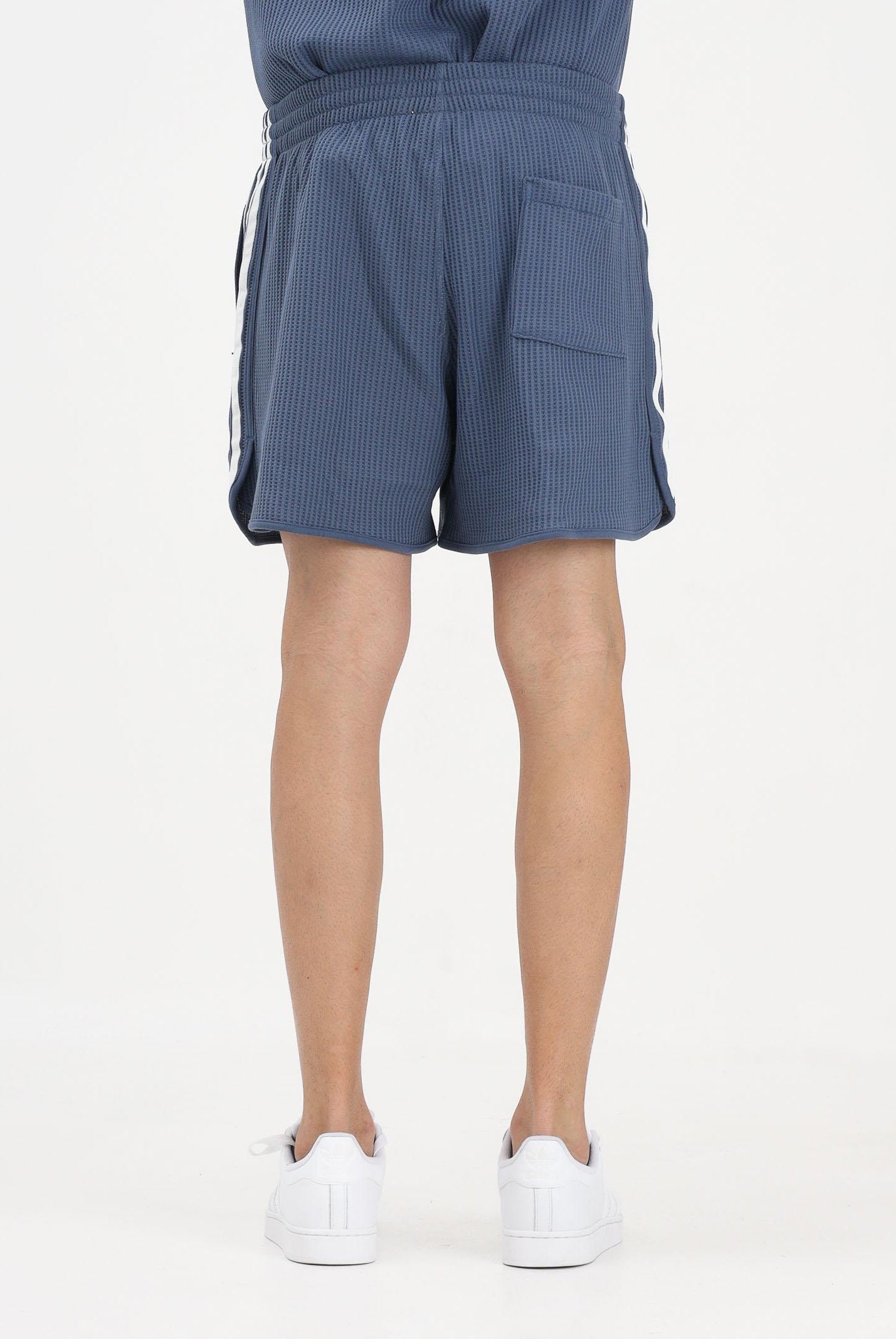 ADIDAS ORIGINALS Shorts sportivo Waffle Sprinter blu soft da uomo KX1246 . ADIDAS ORIGINALS