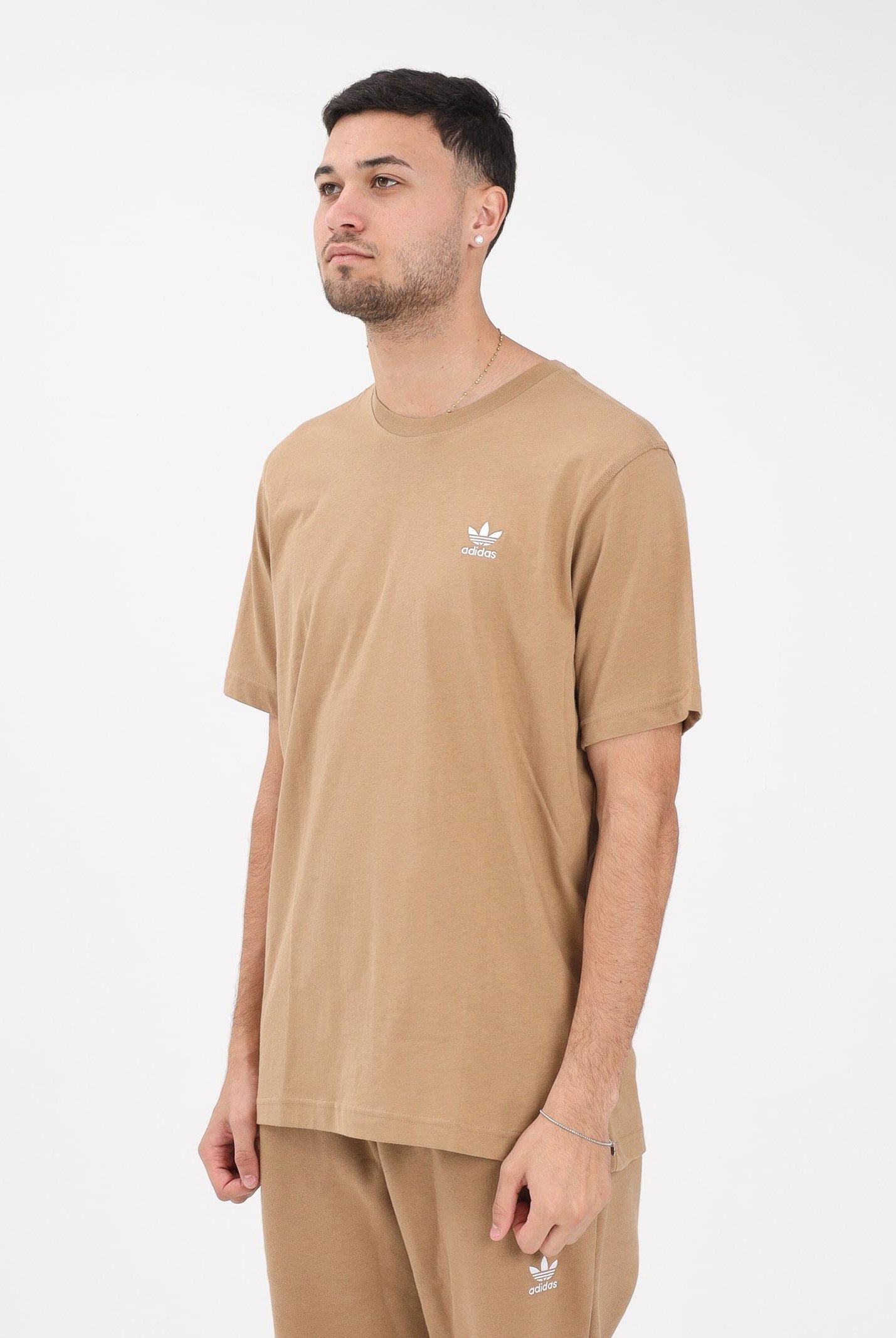ADIDAS ORIGINALS T-shirt a manica corta Trefoil Essentials beige da uomo JX2824 . ADIDAS ORIGINALS