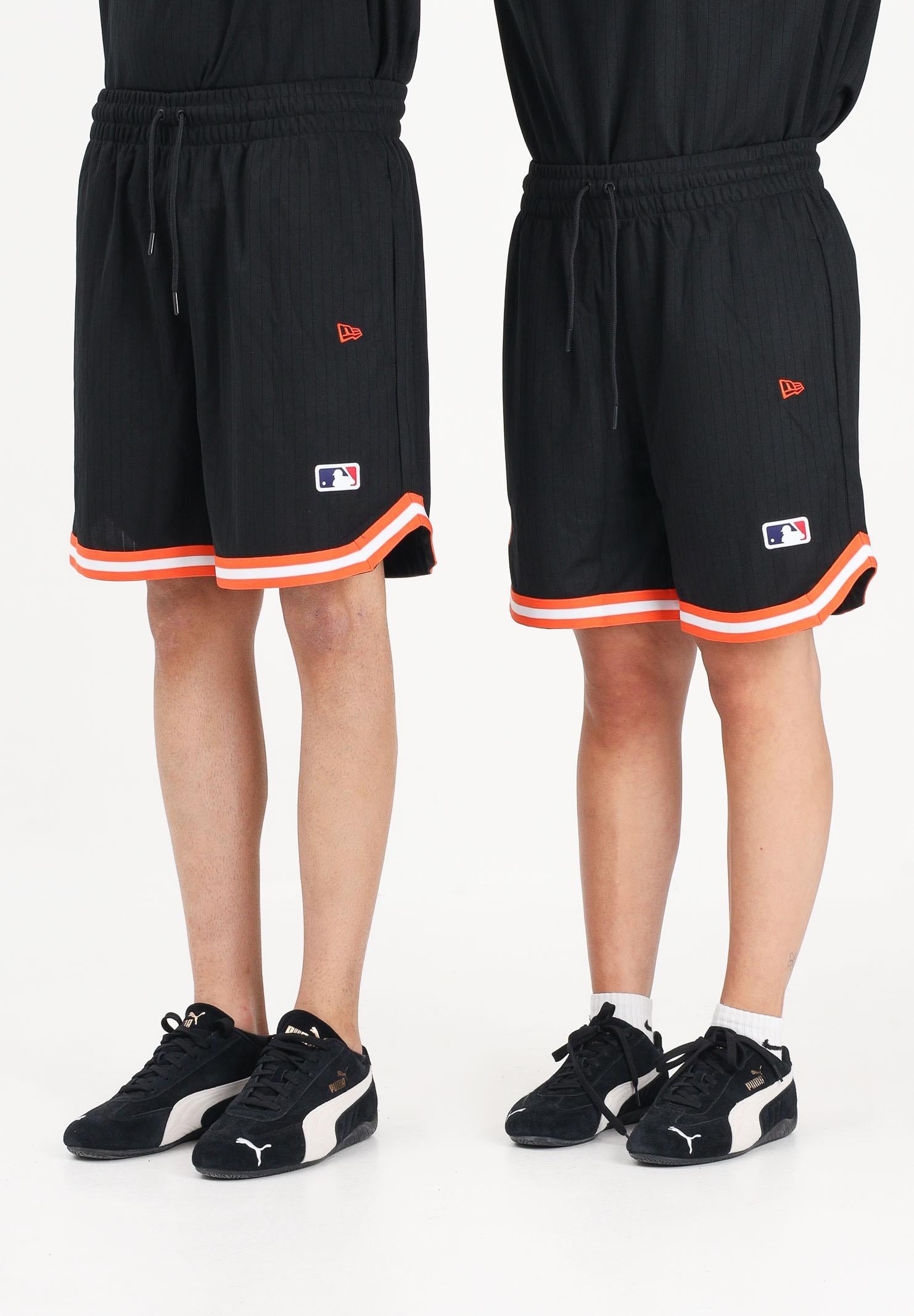 NEW ERA Shorts sportivo Oversized New York Mets MLB Arch nero per uomo e donna 60856132 . NEW ERA