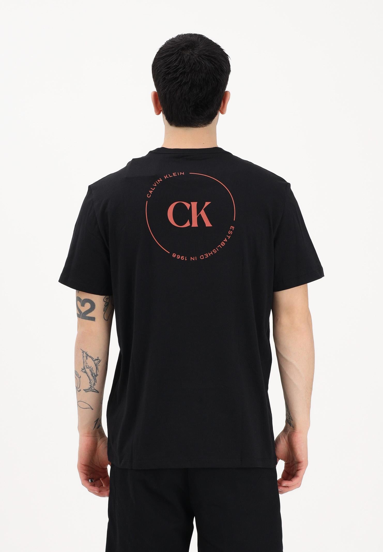 CALVIN KLEIN JEANS T-shirt a manica corta nera da uomo con stampa sul retro LV04RF801G UB1 CALVIN KLEIN JEANS