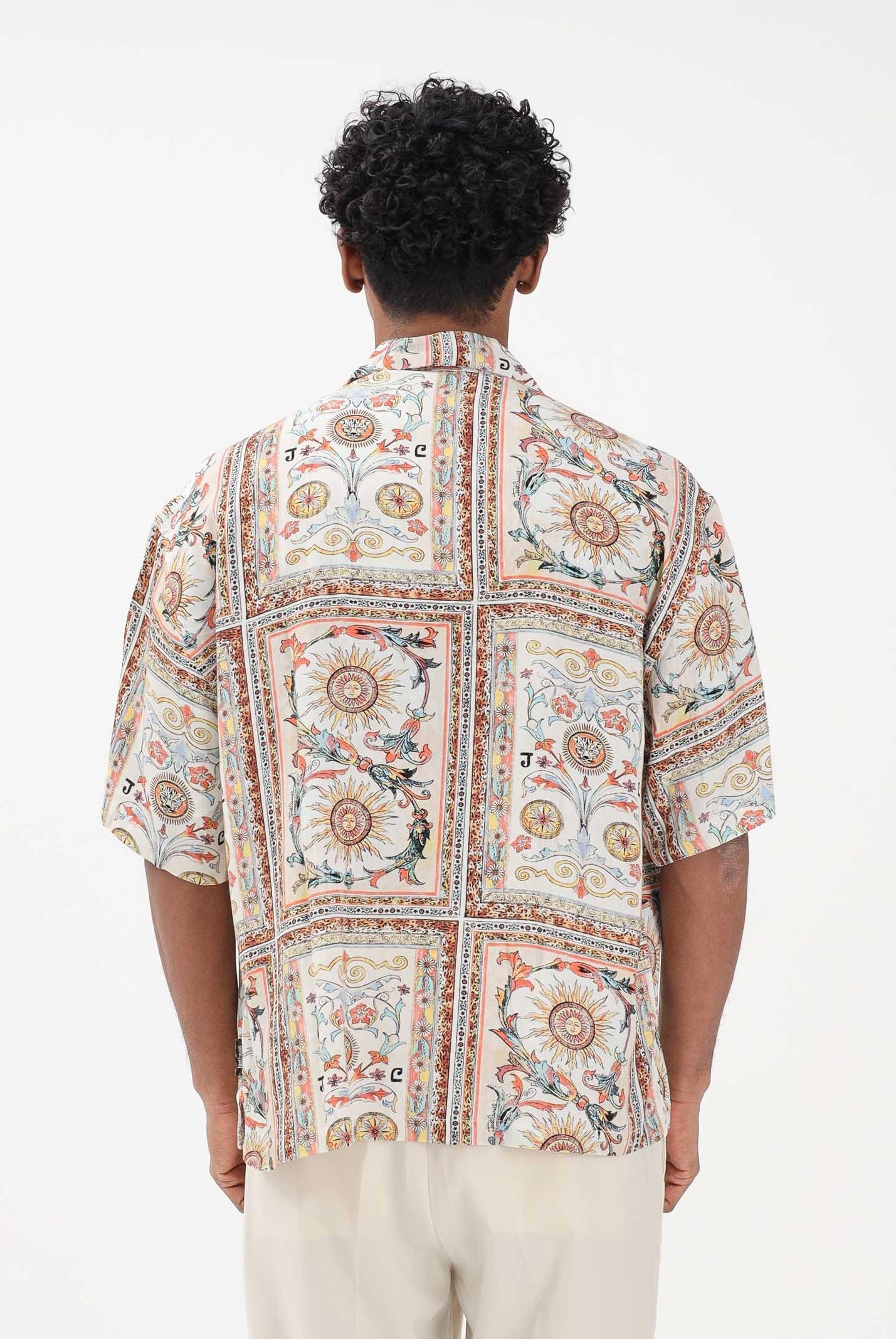 JUST CAVALLI Camicia a manica corta beige da uomo con stampa decorativa 80OALF01CNF05 R85 JUST CAVALLI