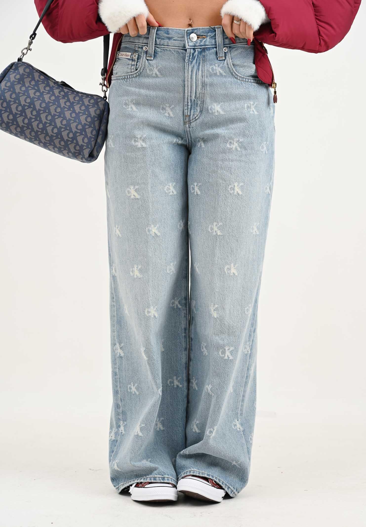 CALVIN KLEIN JEANS Jeans in denim chiaro da donna con monogramma logo LV047C785G0MI . CALVIN KLEIN JEANS