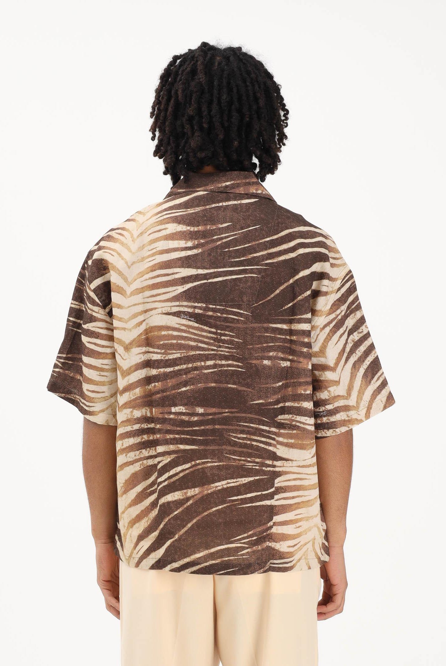 JUST CAVALLI Camicia a manica corta beige e marrone da uomo con fantasia tigrata 80OALF02CNF06 R83 JUST CAVALLI