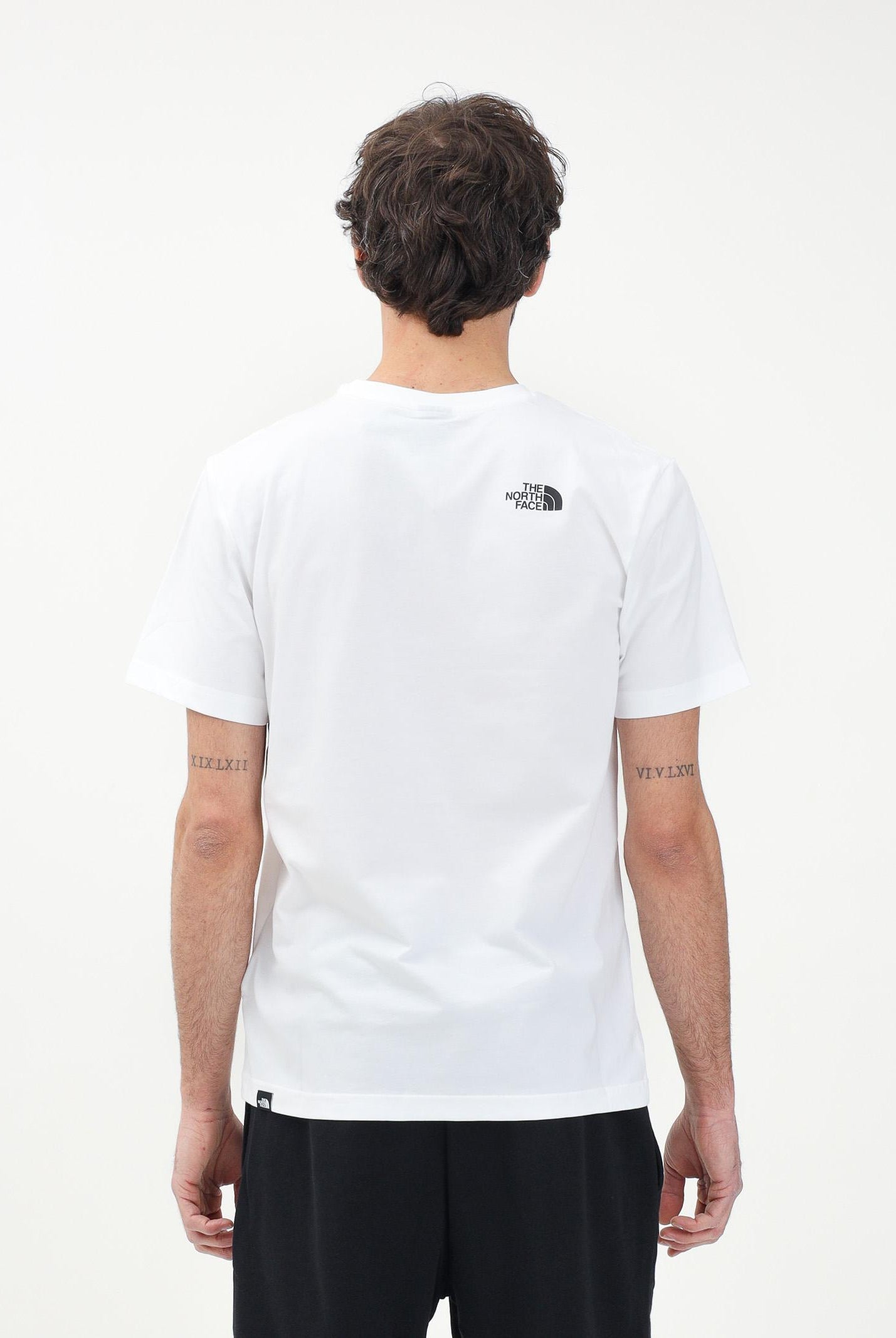 THE NORTH FACE T-shirt a manica corta Simple Dome bianca da uomo NF0A87NGFN41 . THE NORTH FACE