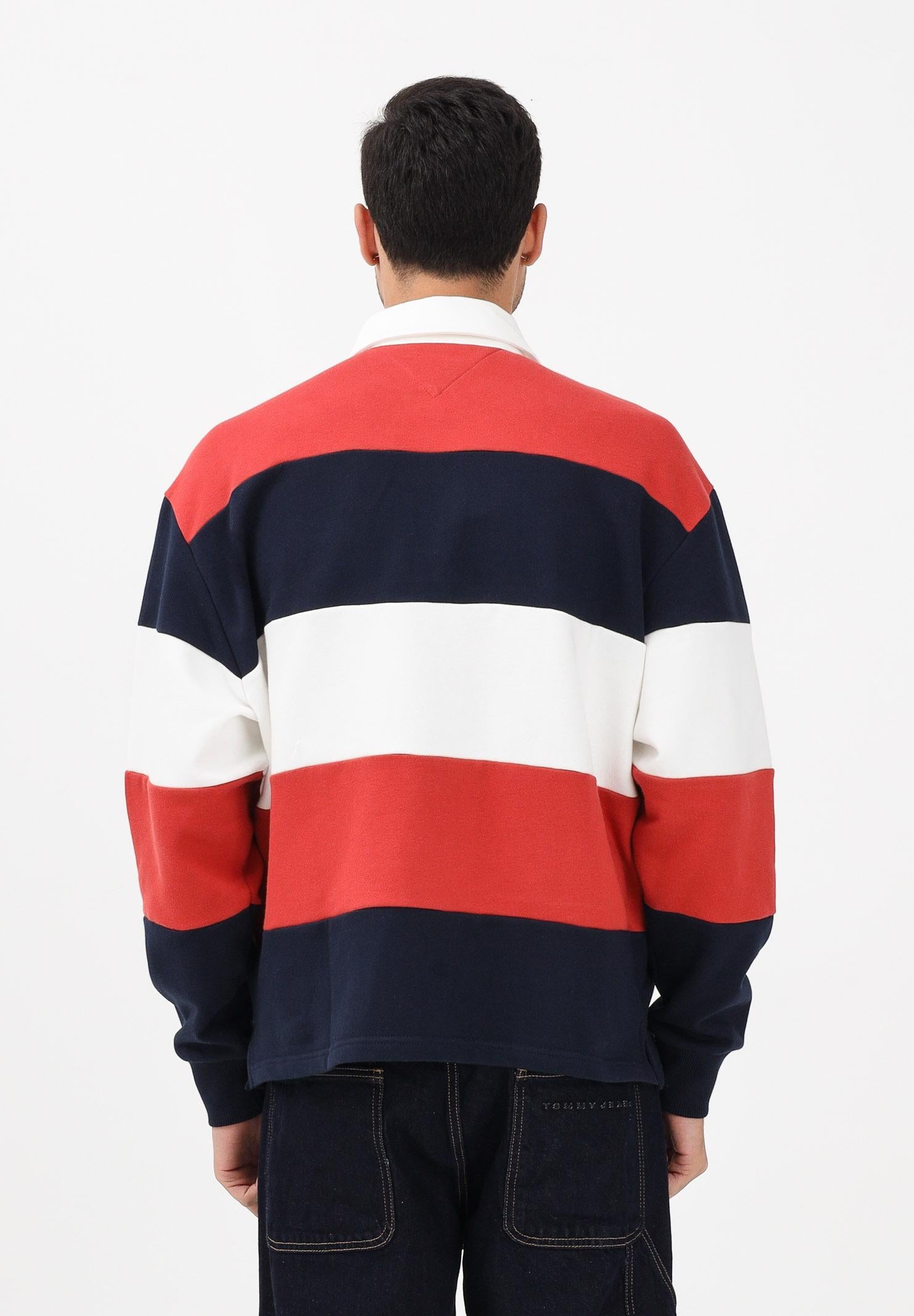 TOMMY JEANS Felpa stile polo da uomo con motivo a righe nei toni del rosso, panna e blu DM0DM22727 0A4 TOMMY JEANS