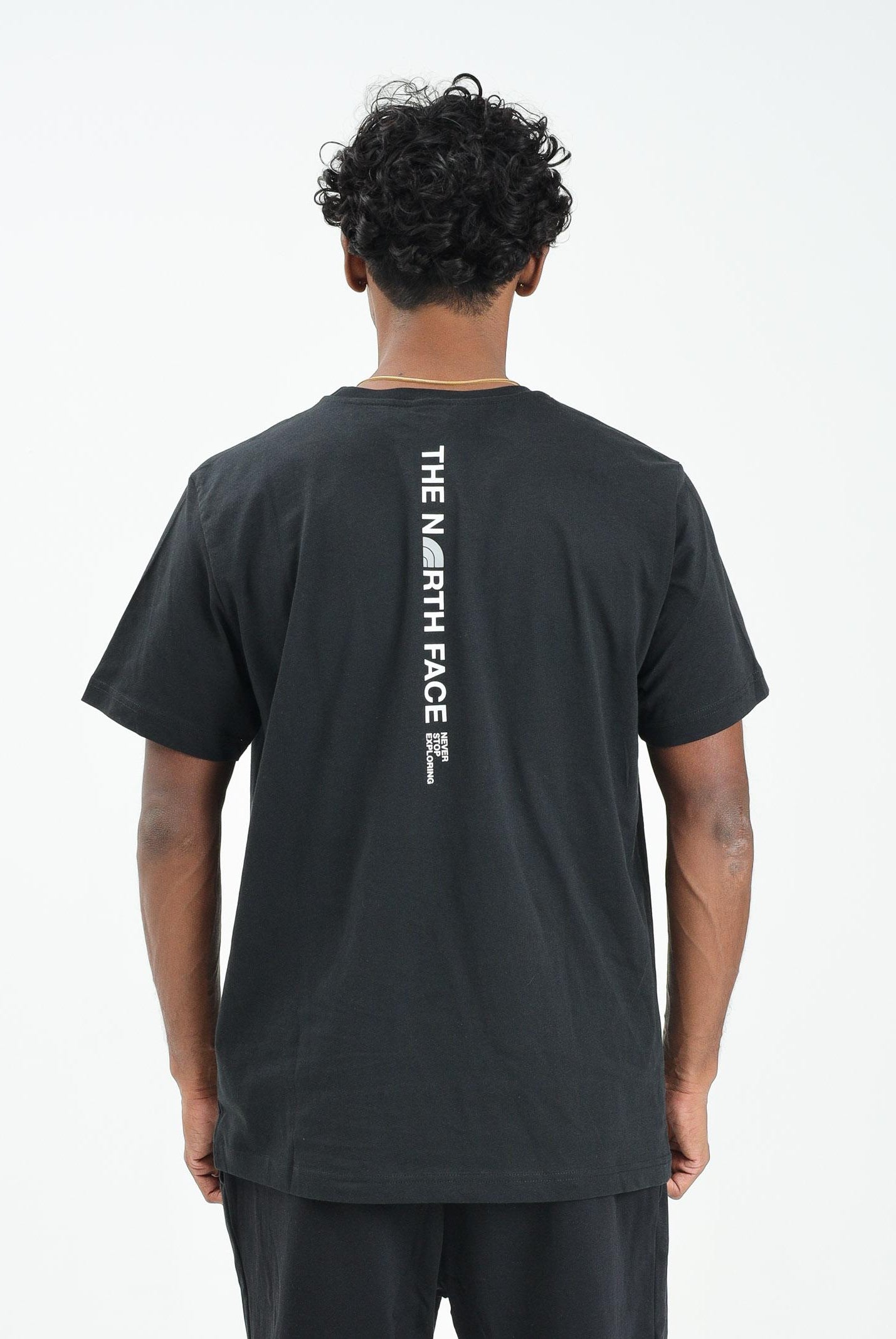 THE NORTH FACE T-shirt a manica corta Vertical Logo nera da uomo NF0A8EE7JK31 THE NORTH FACE