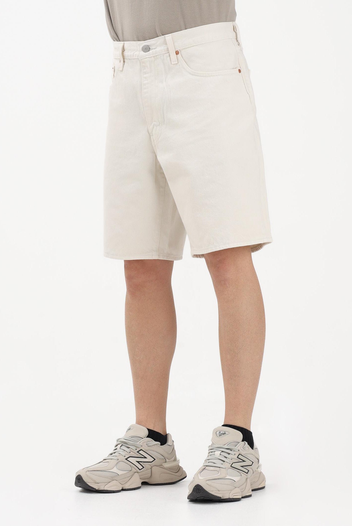 LEVI'S Shorts 468™ Loose in denim panna da uomo A8461-0040 . LEVI'S®