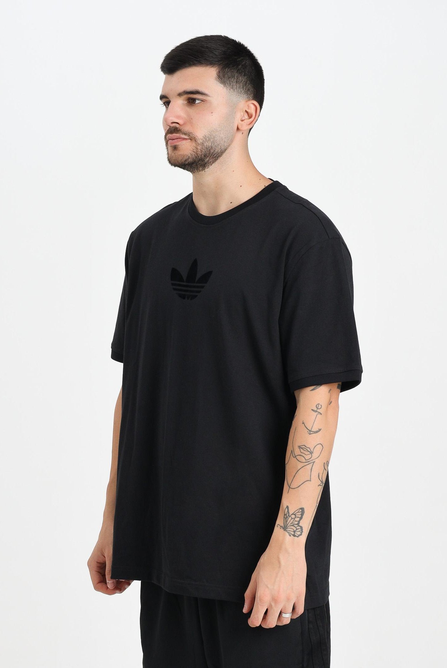 ADIDAS ORIGINALS T-shirt a manica corta Adicolor Loose 2000s Cali nera da uomo JW5913 . ADIDAS ORIGINALS