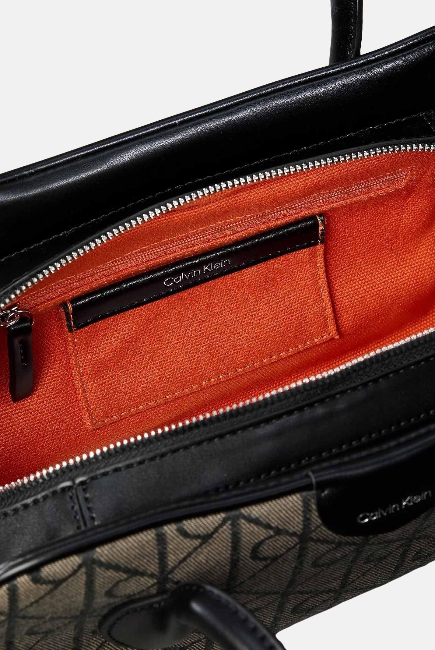 CALVIN KLEIN Borsa a spalla con emblema jacquard LV04F3744G 8E3 CALVIN KLEIN