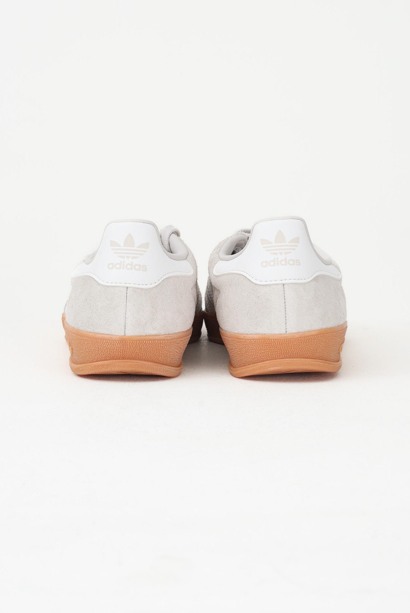 ADIDAS ORIGINALS Sneakers Gazelle Indoor grigio chiaro per uomo e donna HQ5153 . ADIDAS ORIGINALS