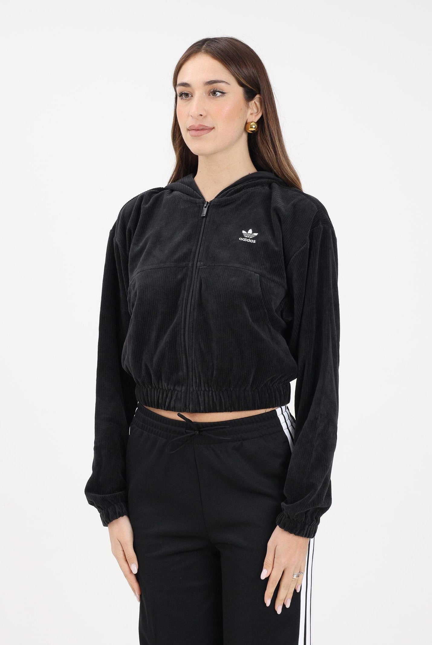 ADIDAS ORIGINALS Felpa con zip Essentials Chenile nera da donna KE1117 . ADIDAS ORIGINALS