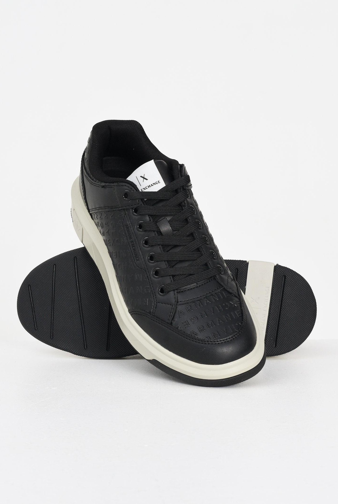 ARMANI EXCHANGE Sneakers nere da uomo con logo all-over XM001722AF17537 UC001 ARMANI EXCHANGE