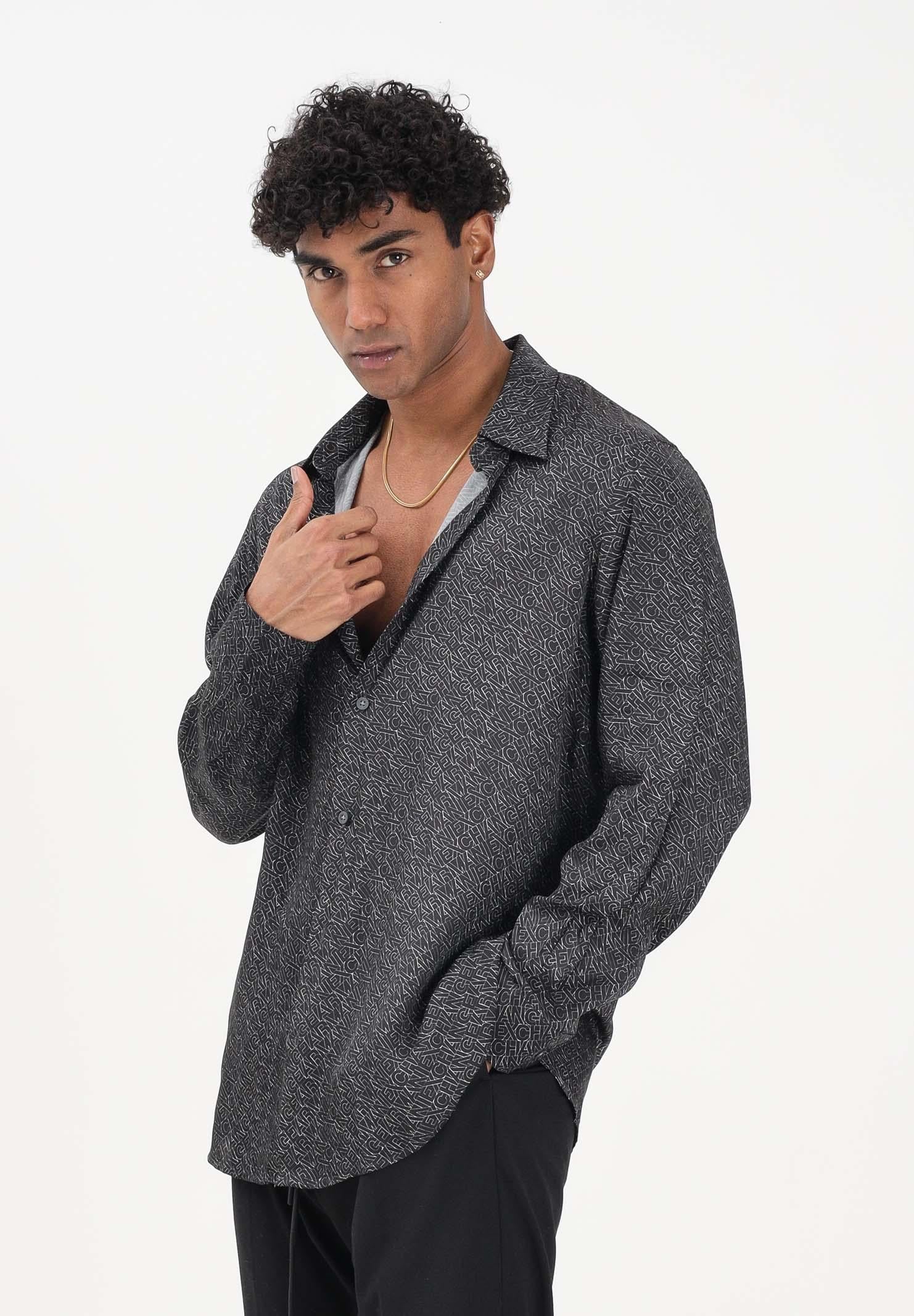 ARMANI EXCHANGE Camicia a manica lunga nera da uomo con logo all-over XM002280AF13235 FC304 ARMANI EXCHANGE