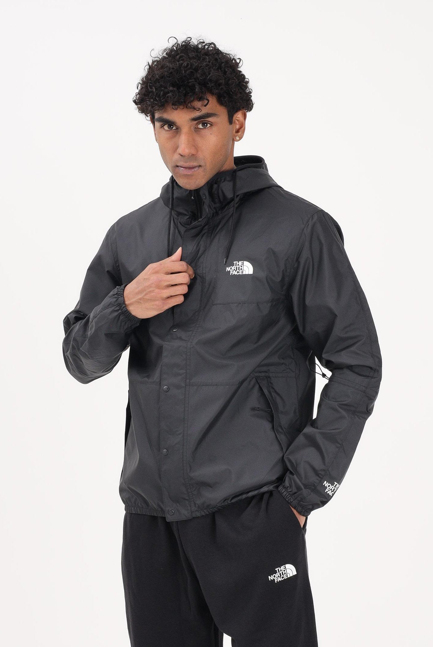 THE NORTH FACE Giacca a vento Seasonal Mountain Jacket nera da uomo NF0A5IG34H01 . THE NORTH FACE