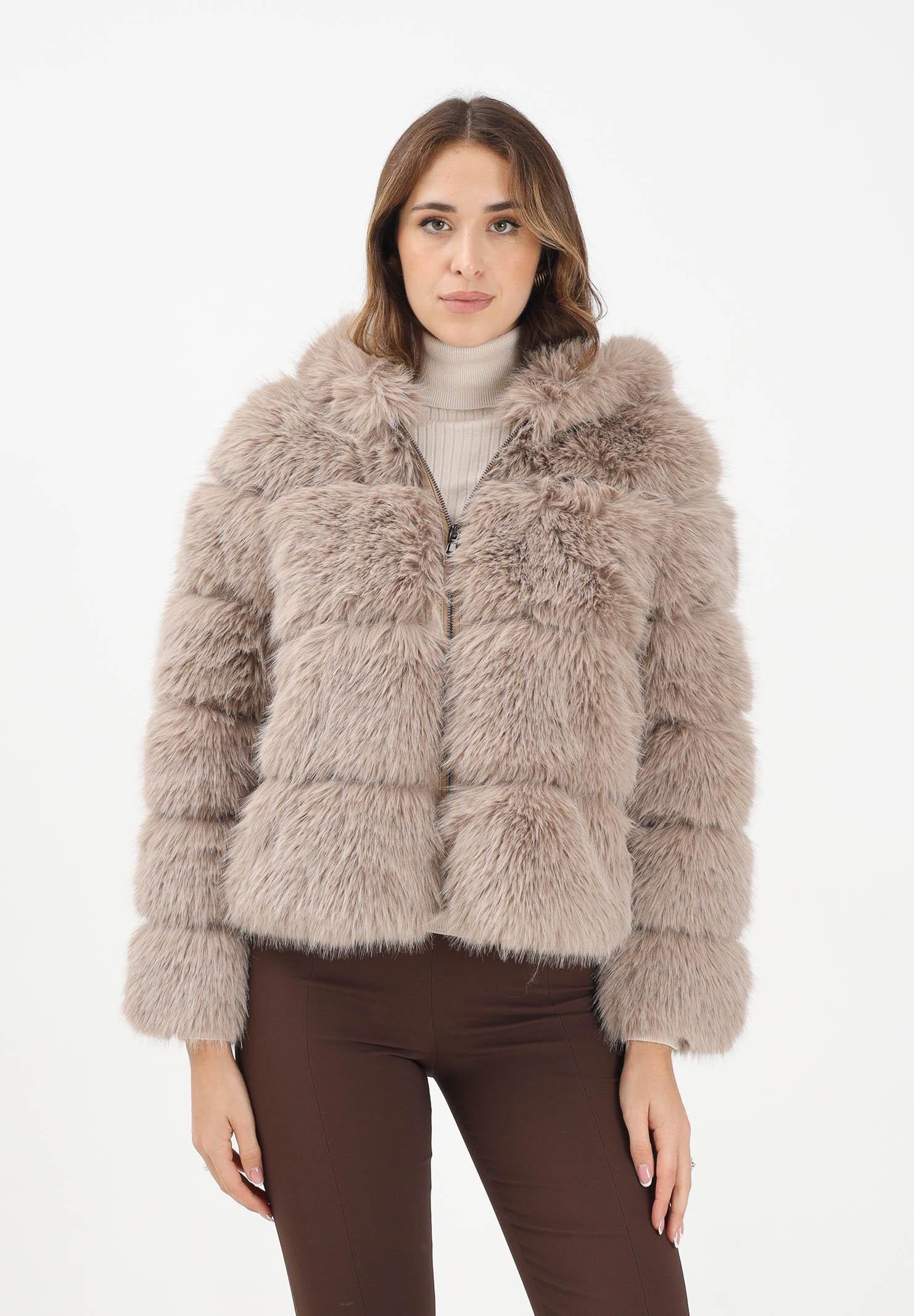 MEHRAN Pelliccia beige da donna con cappuccio 25263NUT NUT MEHRAN