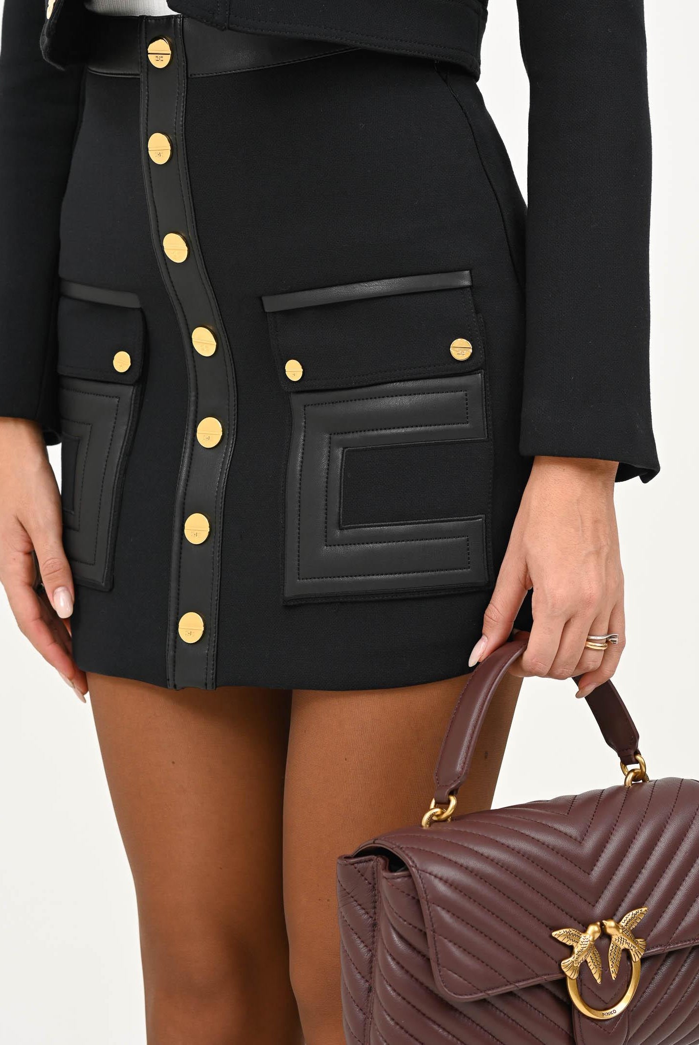 ELISABETTA FRANCHI Gonna corta nera da donna con dettagli logo<BR/> GO12057E2 110 ELISABETTA FRANCHI