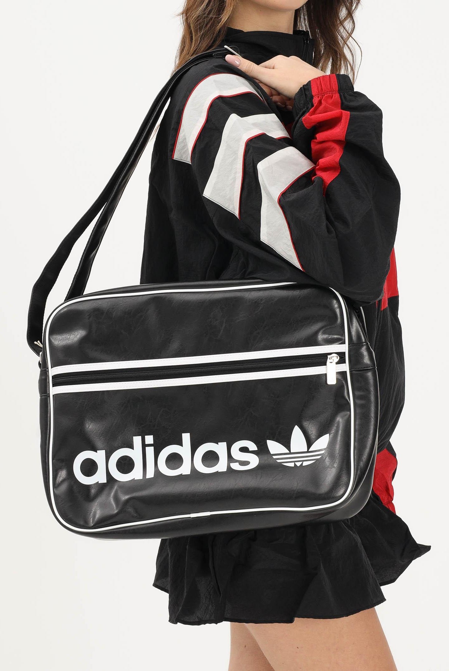 ADIDAS ORIGINALS Borsa a tracolla OG Airliner nera per uomo e donna JW3346 . ADIDAS ORIGINALS