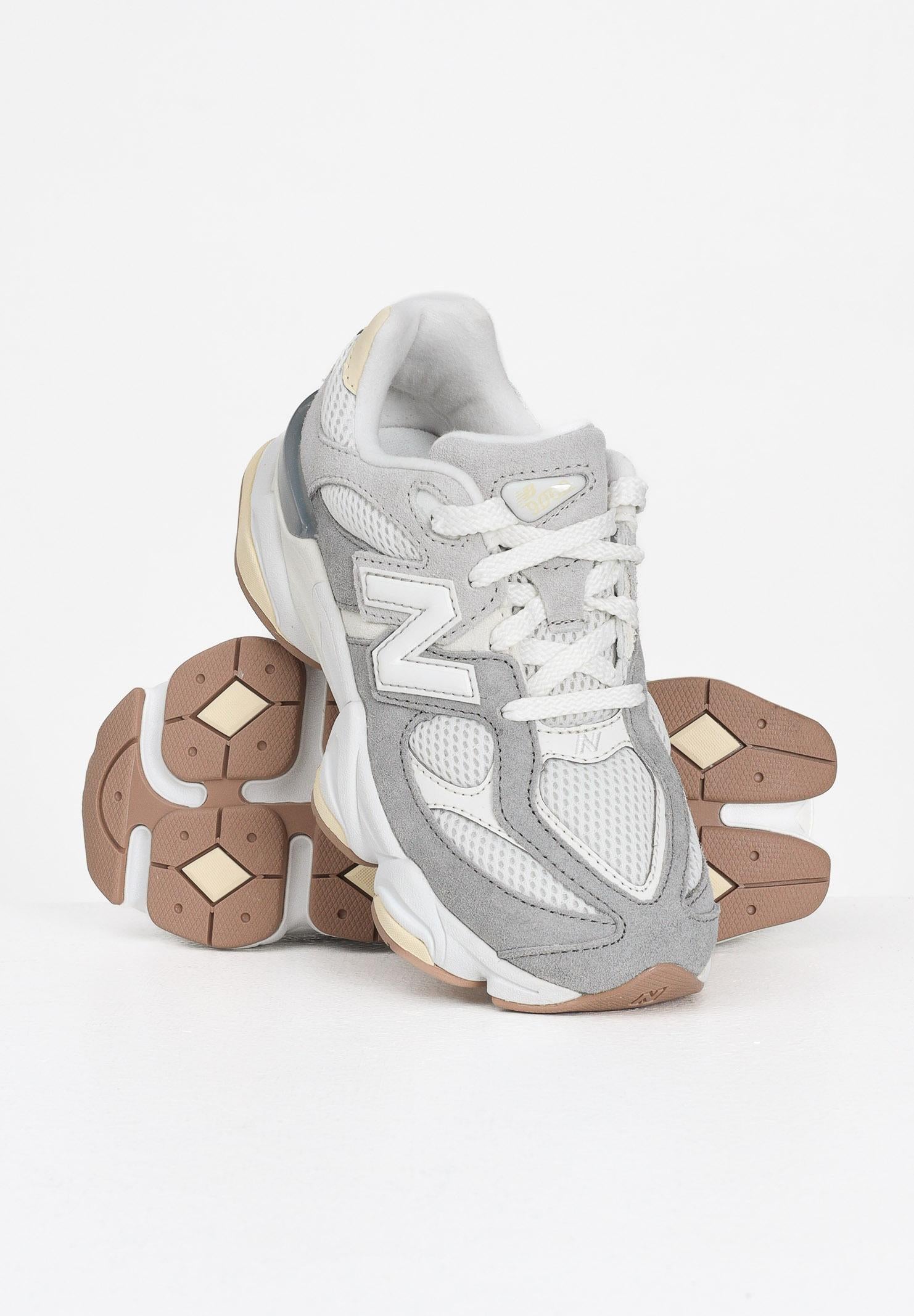 NEW BALANCE Sneakers 9060 LACE grigie per bambino e bambina PC9060AB NEW BALANCE