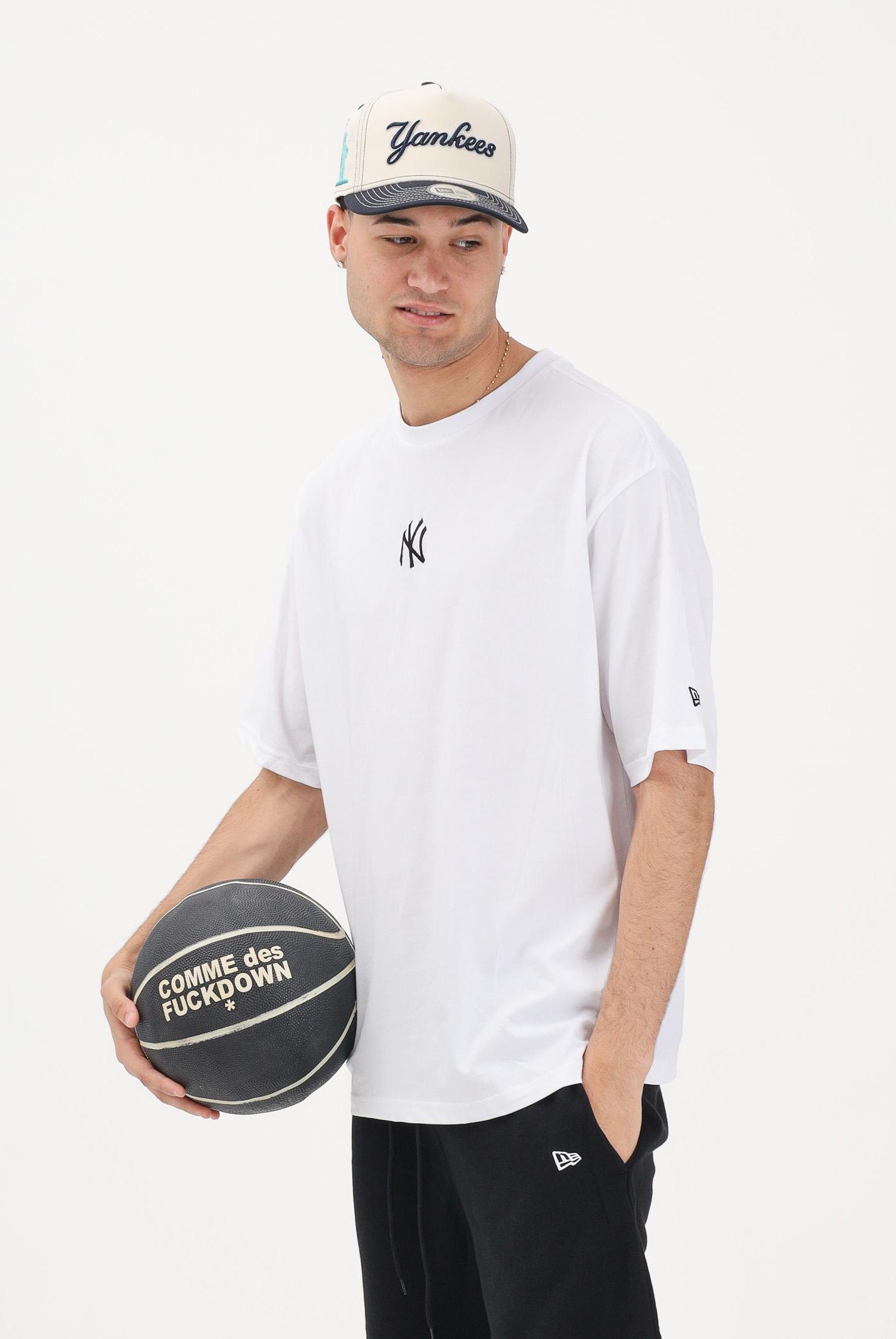 NEW ERA T-shirt a manica corta bianca per uomo e donna con logo 60675748 . NEW ERA