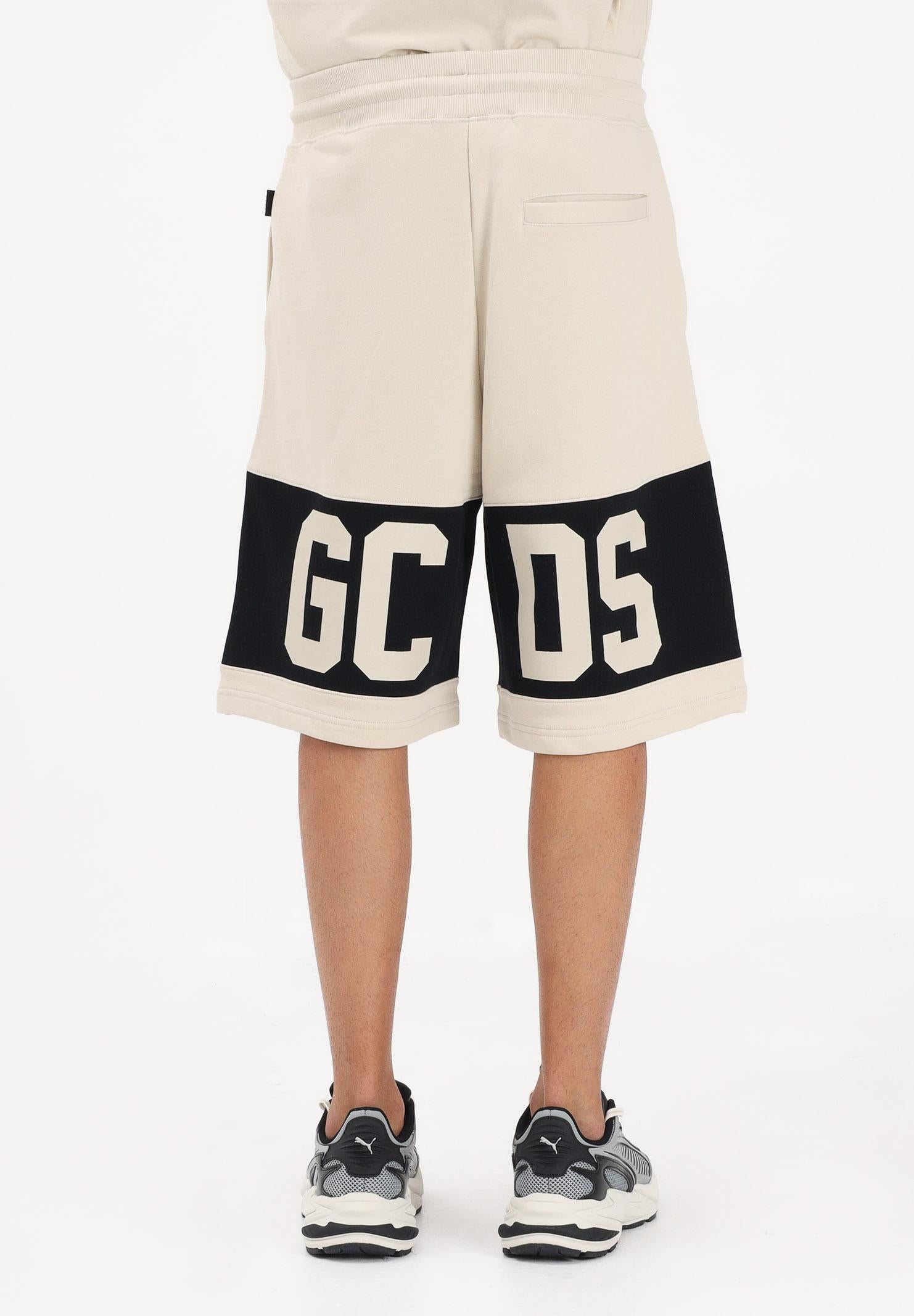 GCDS Shorts sportivo beige per uomo e donna con logo Z0MLQL228F004 316B GCDS
