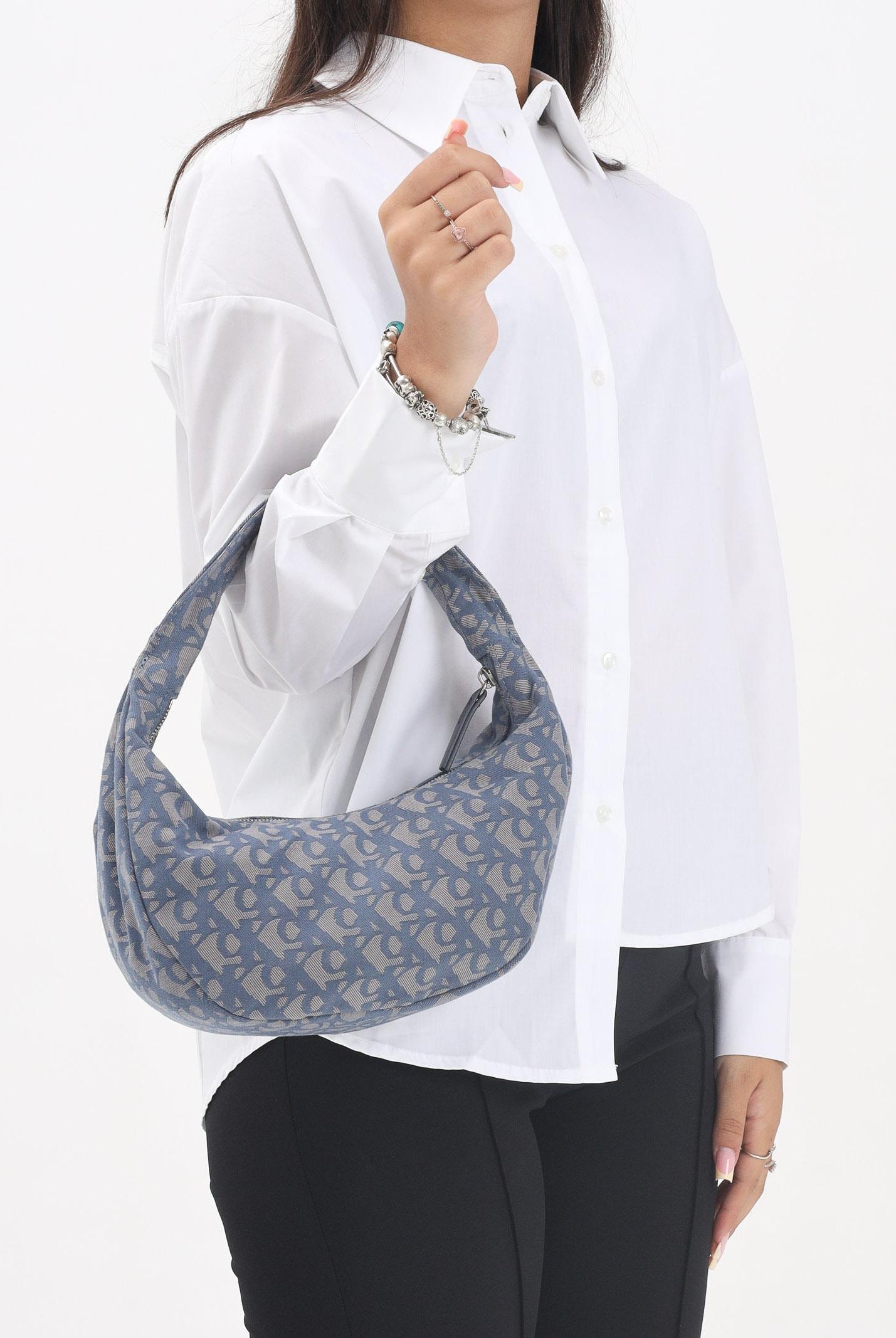 CALVIN KLEIN Borsa a spalla blu da donna con motivo jacquard all-over LV04F3206G ZYX CALVIN KLEIN