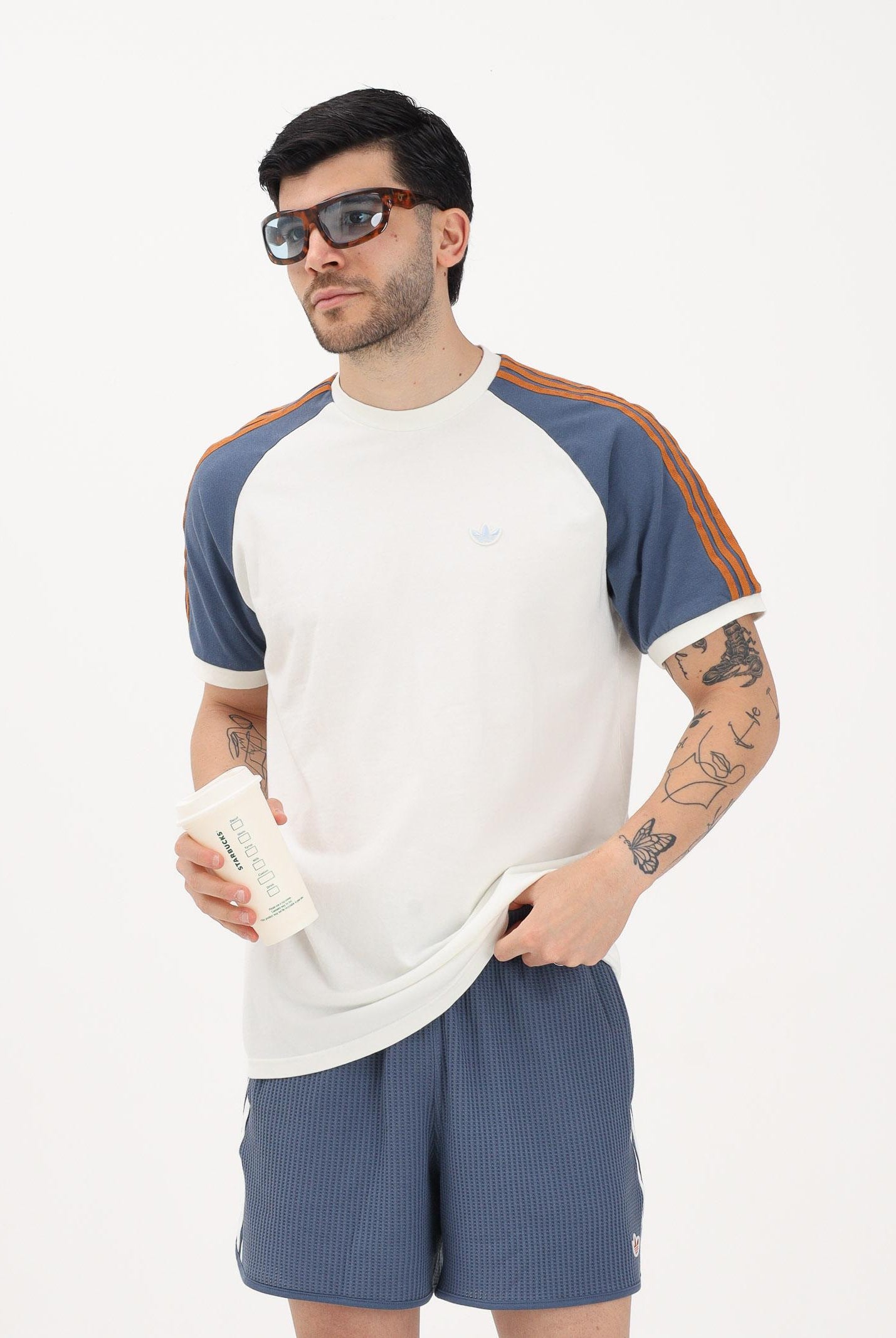 ADIDAS ORIGINALS T-shirt a manica corta WASHED CALI bianca da uomo KX1261 . ADIDAS ORIGINALS