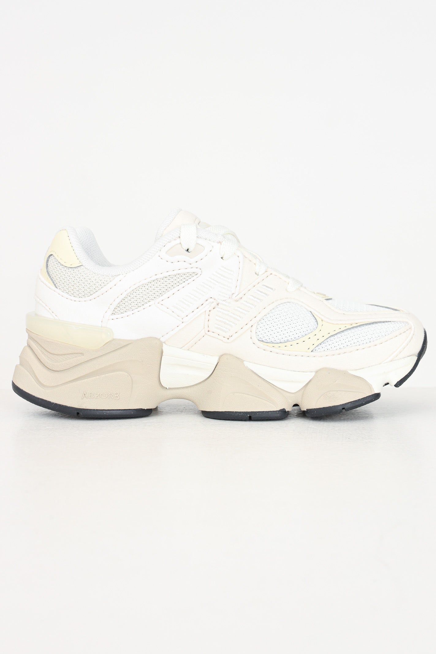 Sneakers 9060 avorio per bambino e bambina PC9060EK . NEW BALANCE 