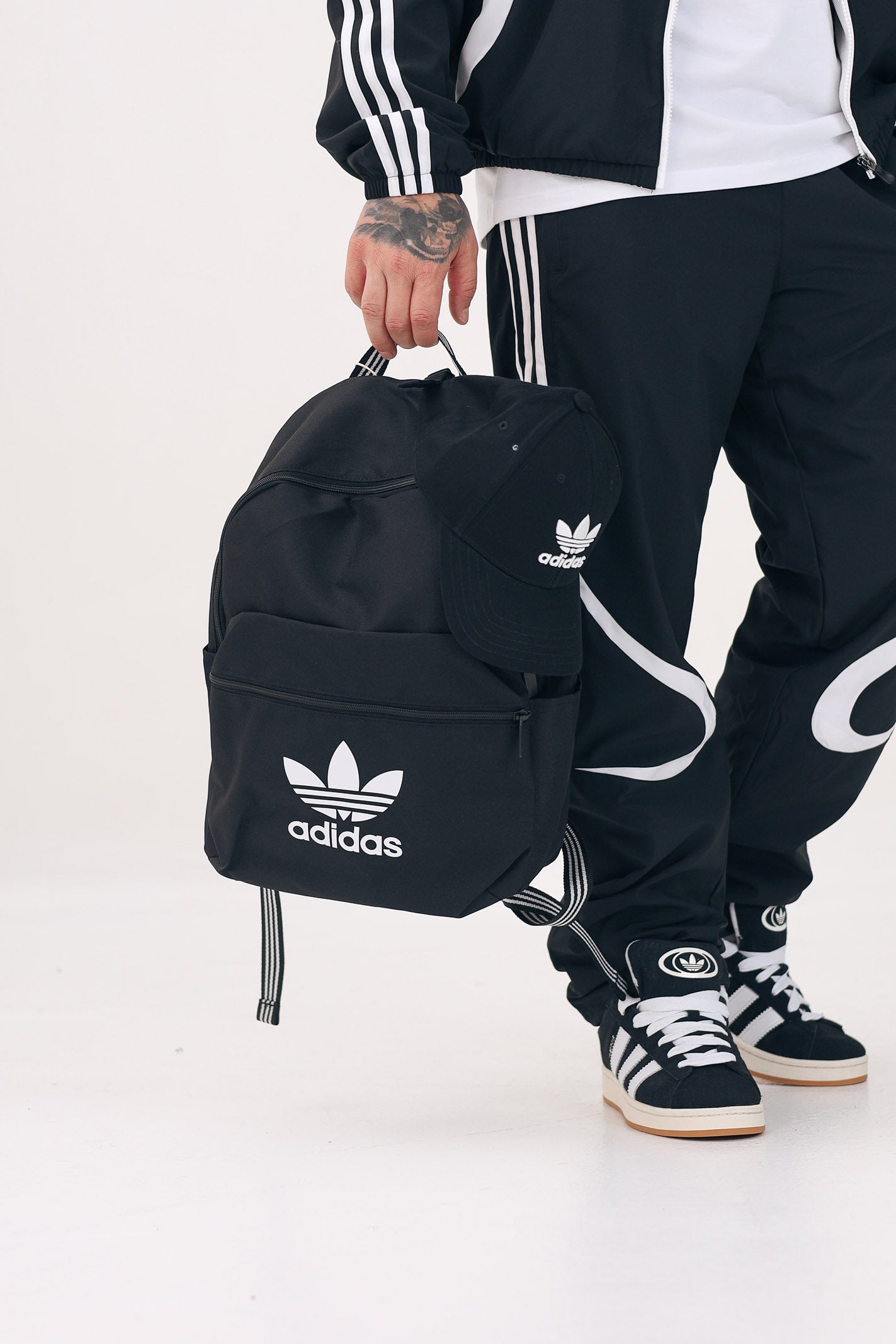 ADIDAS ORIGINALS Zaino Adicolor nero per uomo e donna IJ0761 . ADIDAS ORIGINALS 