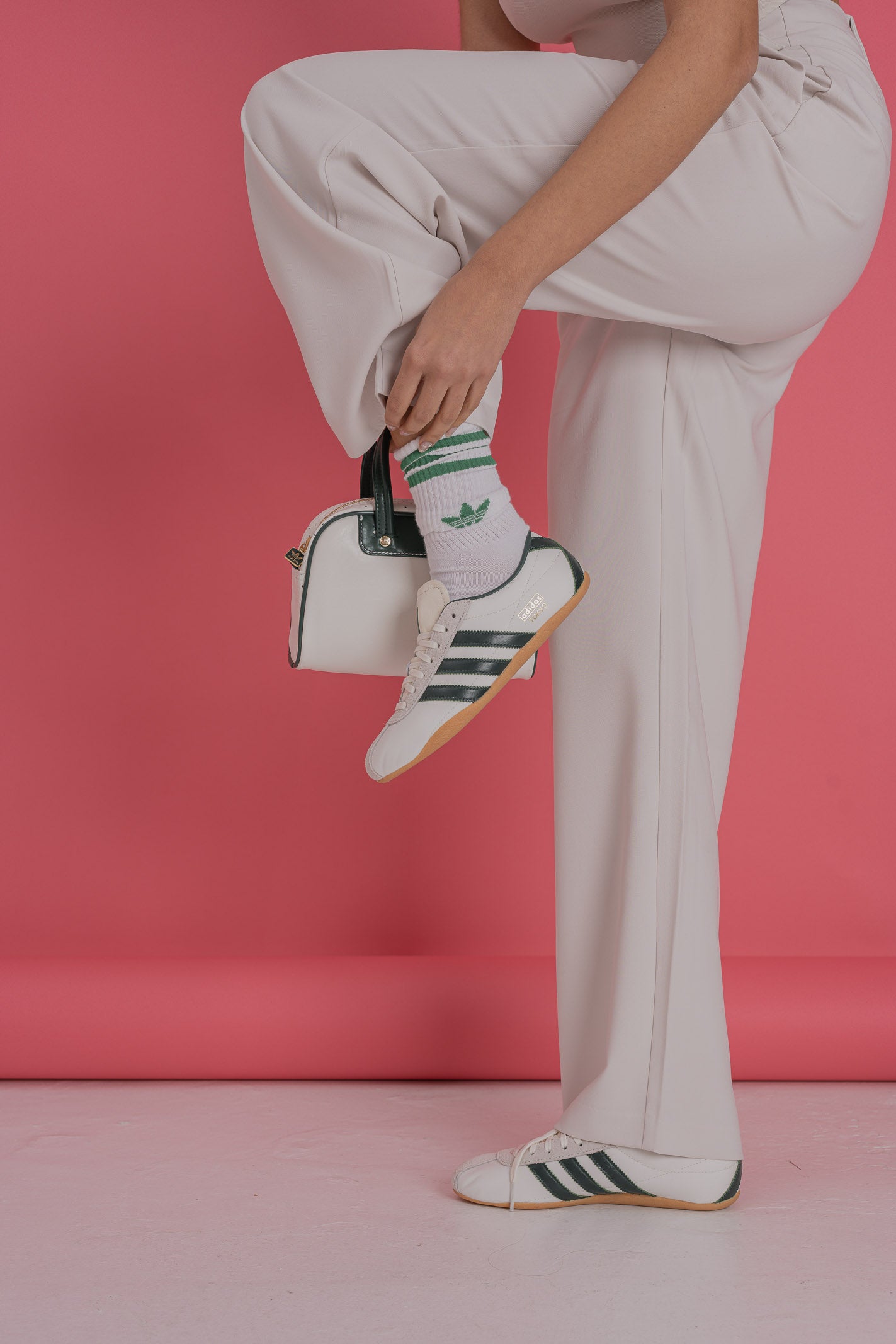 ADIDAS ORIGINALS Sneakers Tokyo bianche e verdi per uomo e donna JP9705 . ADIDAS ORIGINALS 