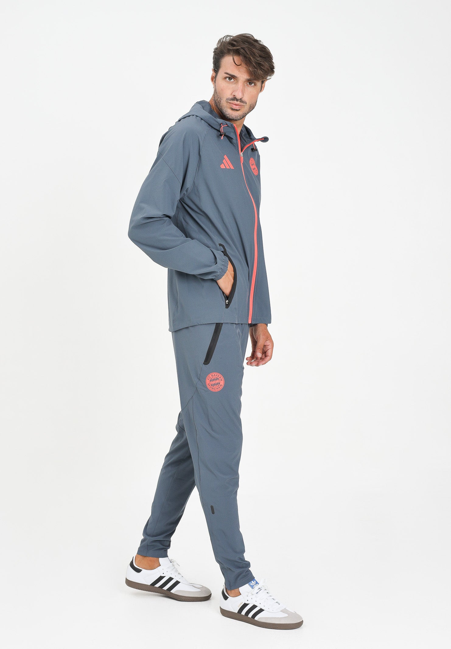ADIDAS ORIGINALS Pantalone sportivo Tiro 25 Competition Vis Tech Travel Bayern Monaco grigio da uomo JV5344 . ADIDAS ORIGINALS 