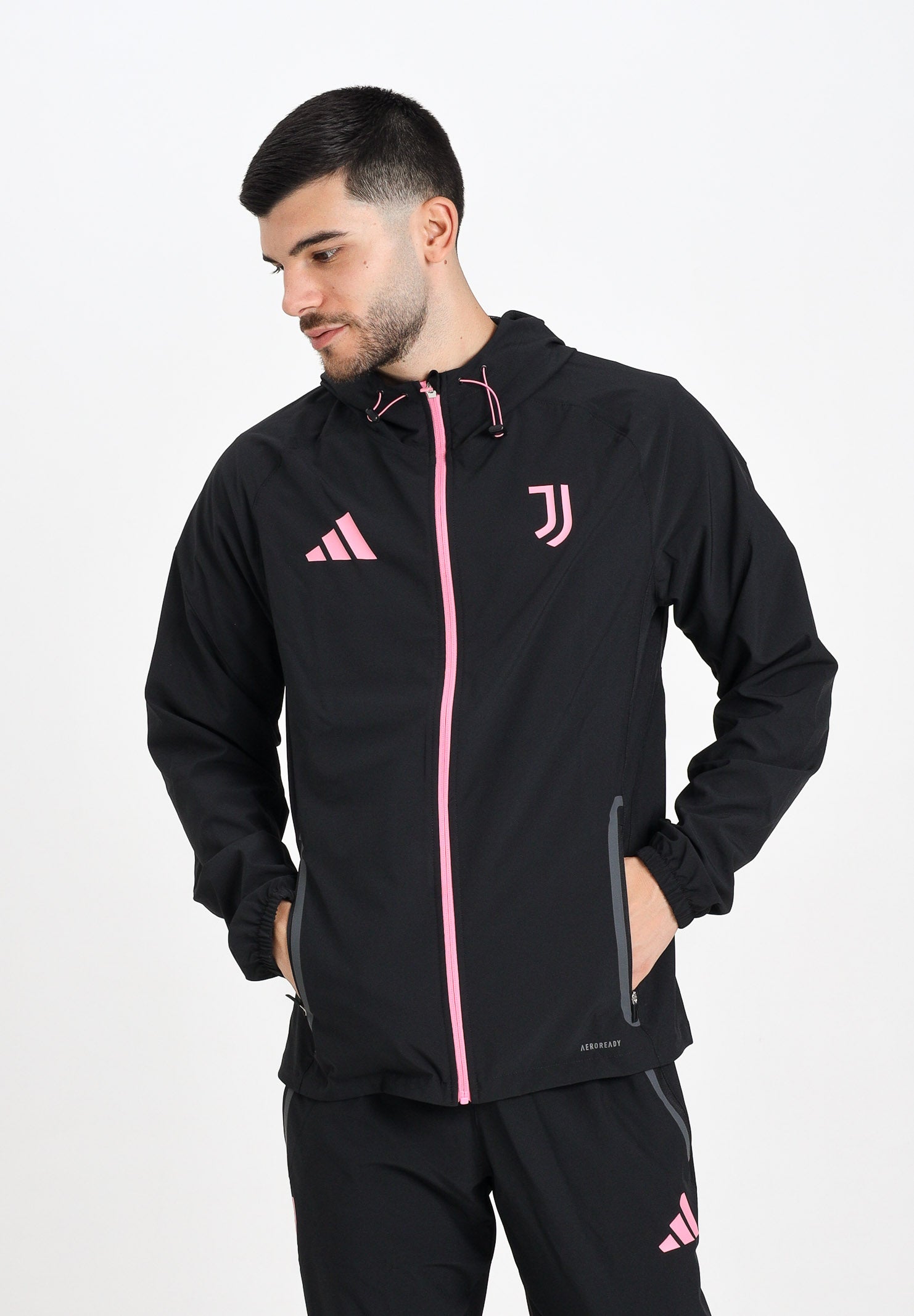 ADIDAS PERFORMANCE Giacca Juventus Tiro 25 Competition Vis Tech nera da uomo JV5347 . ADIDAS PERFORMANCE 