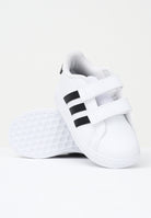 ADIDAS PERFORMANCE Sneakers Grand Court Lifestyle Hook and Loop bianche e nere da neonato GW6527 . ADIDAS PERFORMANCE 