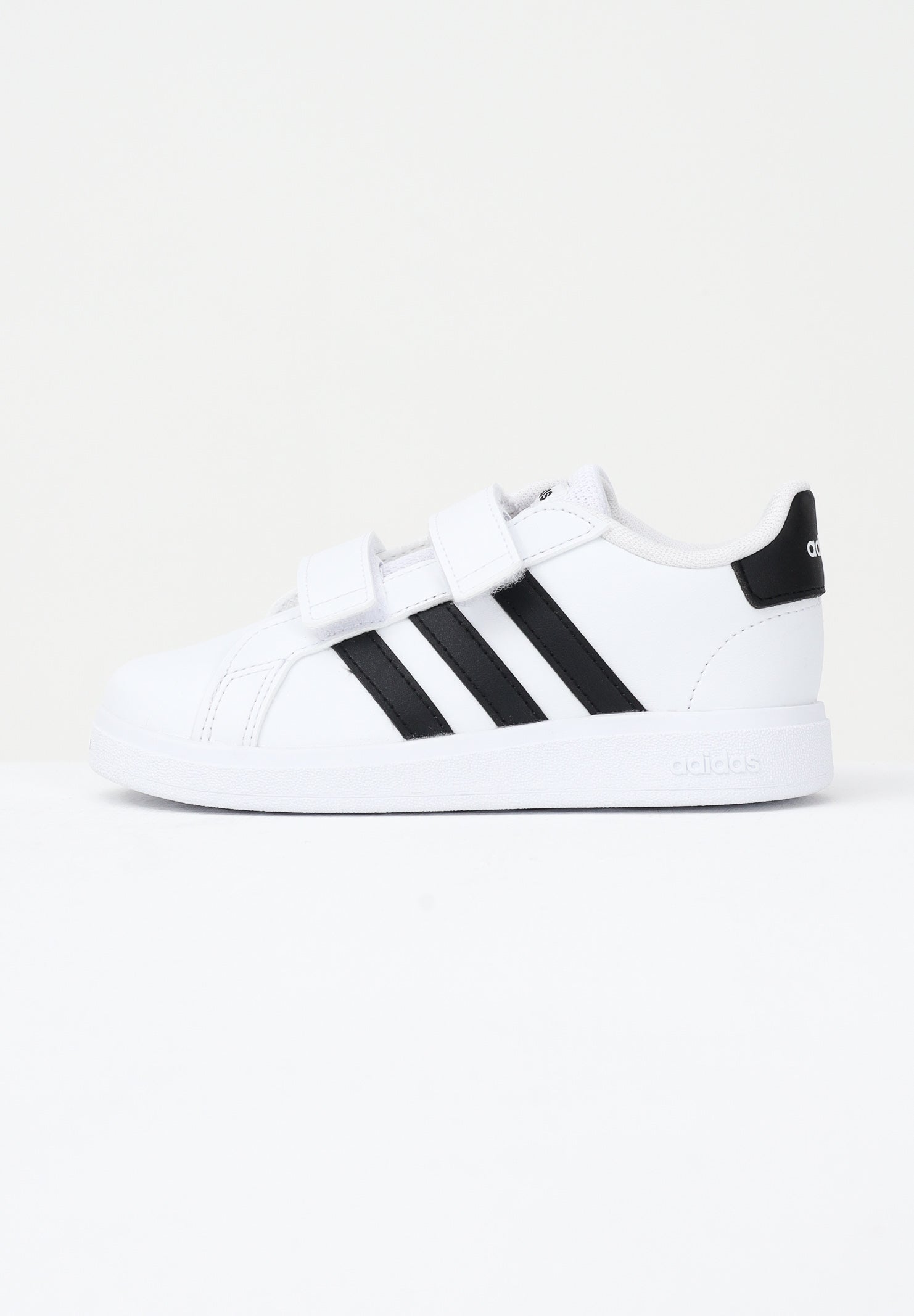 ADIDAS PERFORMANCE Sneakers Grand Court Lifestyle Hook and Loop bianche e nere da neonato GW6527 . ADIDAS PERFORMANCE 