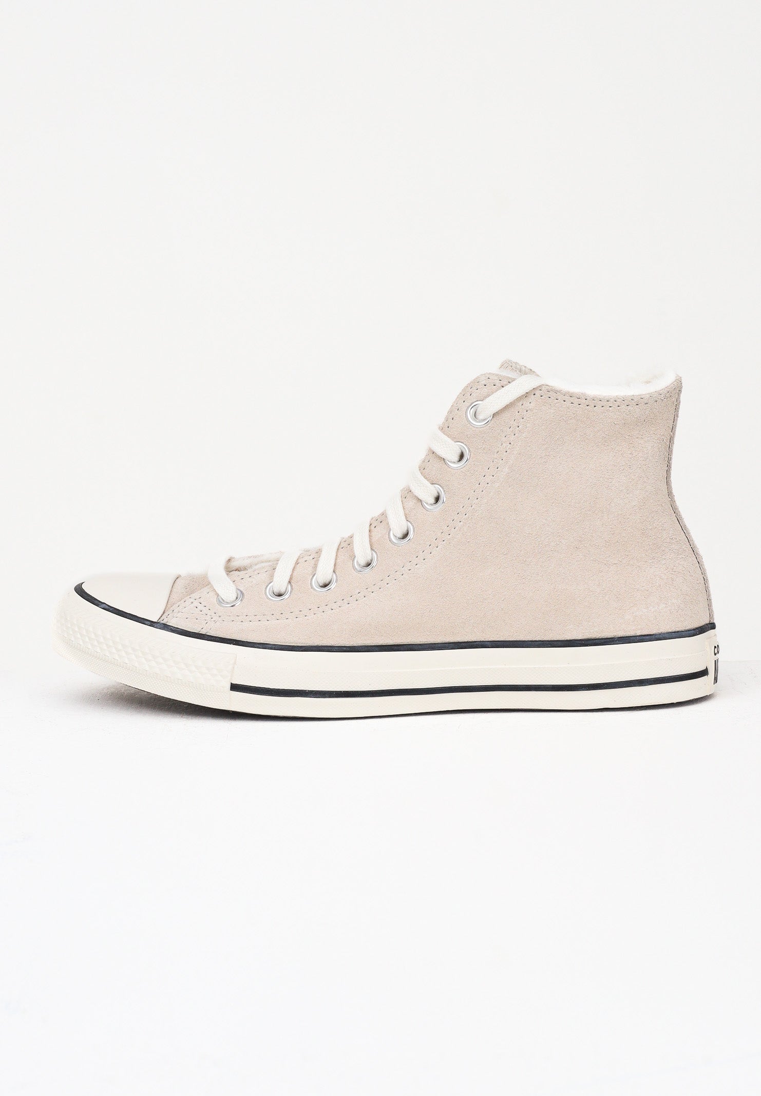 CONVERSE Sneakers Chuck Taylor All Star Cozy Suede beige per uomo e donna A17975C . CONVERSE 