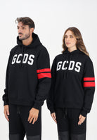 GCDS Felpa con cappuccio nera per uomo e donna rifinta da logo e bande a contrasto B1XM1901JI0 99 GCDS 