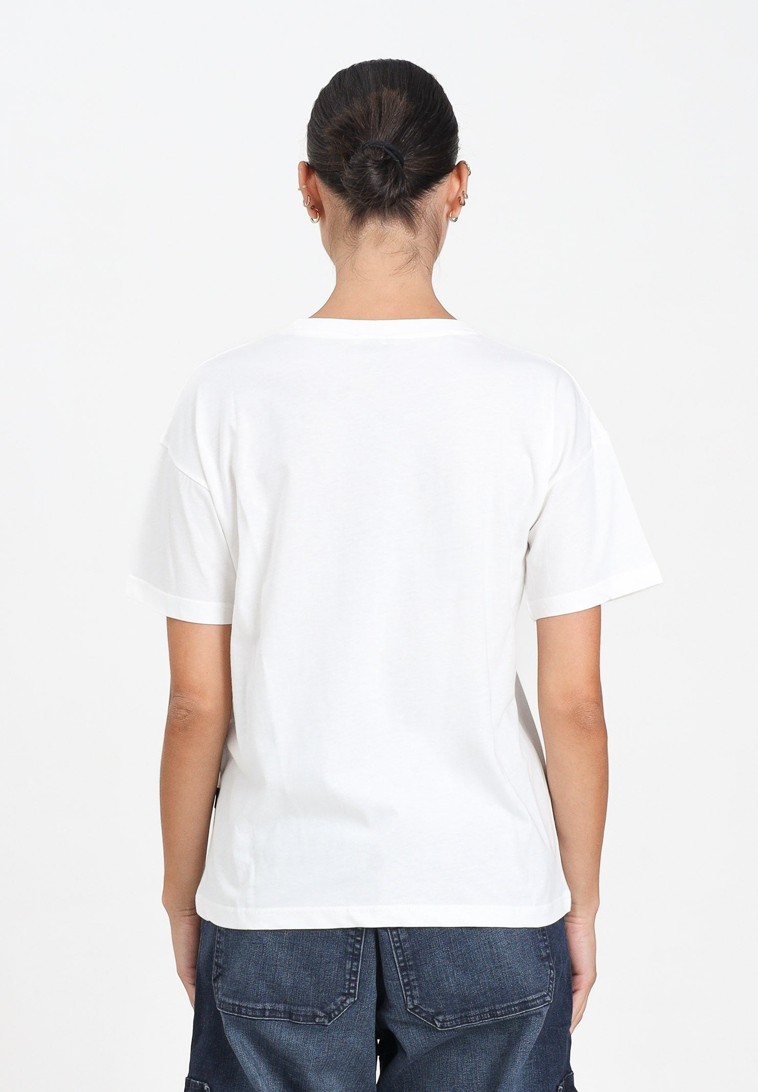 GCDS T-shirt a manica corta bianca per donna e bambina con stampa glitterata TI AMO GCDS B2JW2335BA3 15 GCDS 