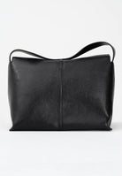 GCDS Shopper nera da donna con ciondolo cubo logato GCDSMMC001 99 GCDS 