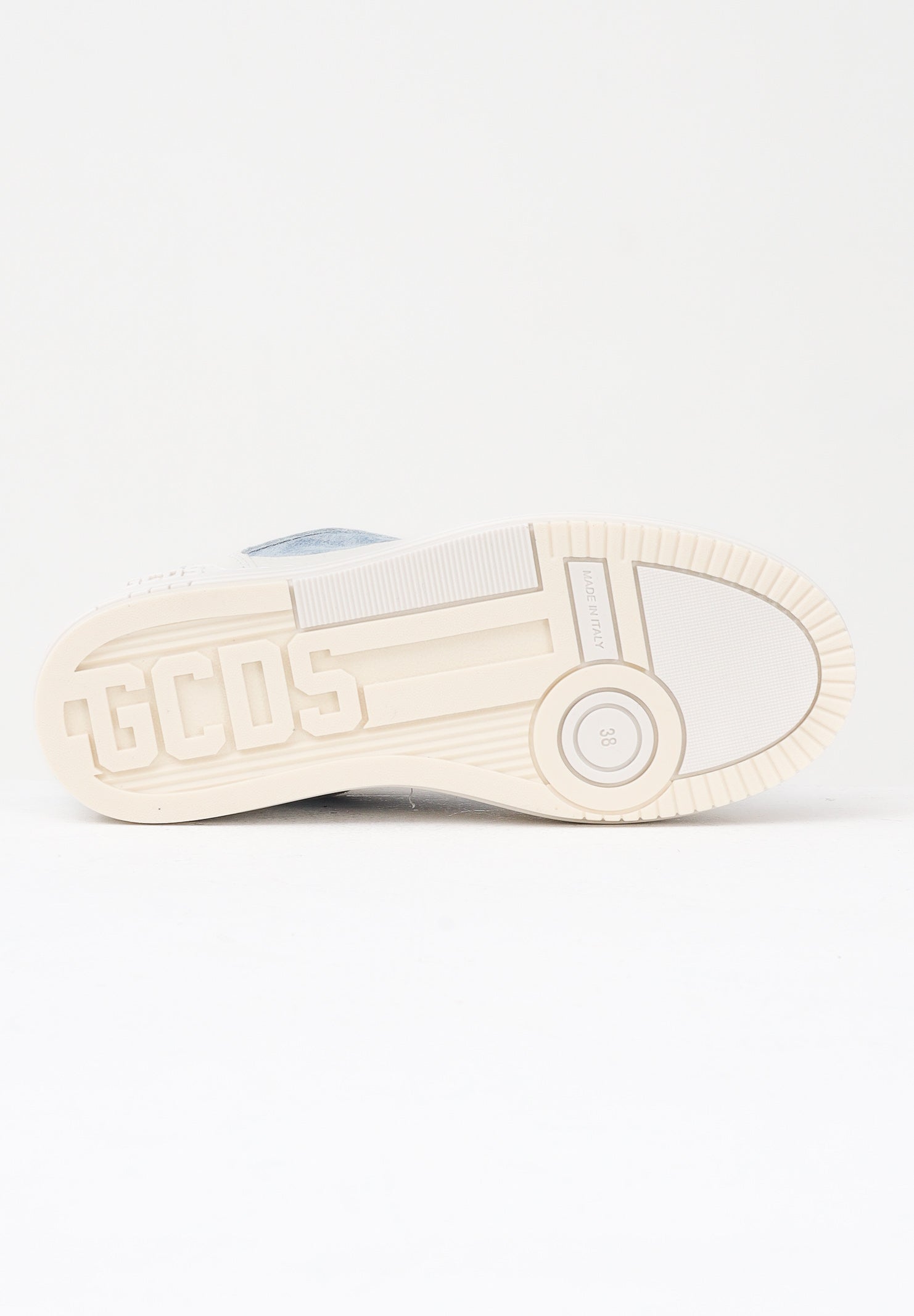 GCDS Sneakers panna da uomo con inserti in denim chiaro GCU1011 460 GCDS 