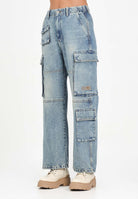MAISON MARGIELA Jeans cargo in denim chiaro per donna, ragazzi e bambini con Numeric logo ricamato M60793MM05V M601 MAISON MARGIELA 