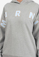 MARNI Felpa con cappuccio grigia per donna, ragazzi e bambini rifinita da logo Patch Marni ricamato M01266M00V0 0M923 MARNI 