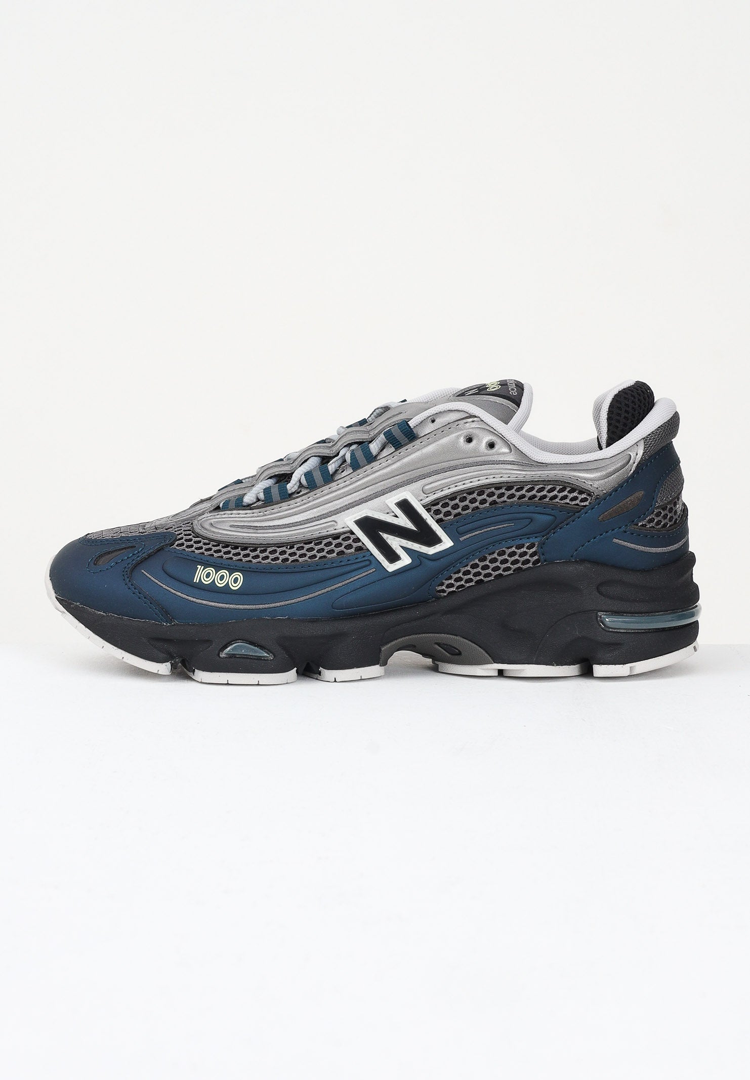 NEW BALANCE Sneakers 1000 ottanio e argento per uomo e donna M1000S . NEW BALANCE 