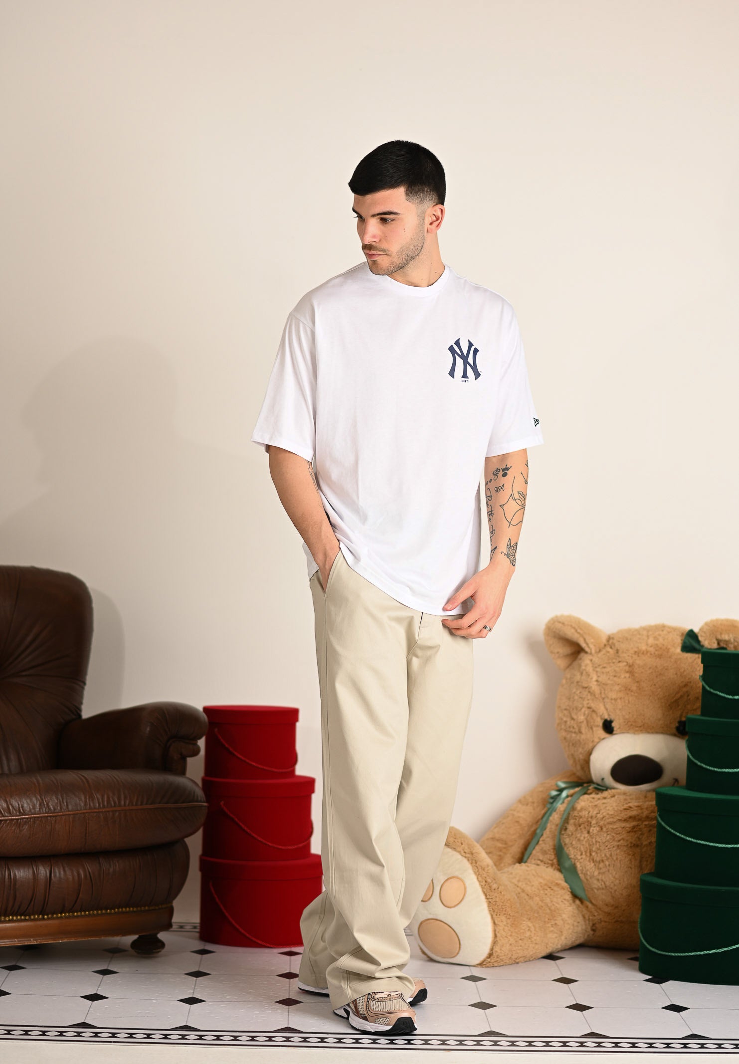 NEW ERA Pantalone New York Yankees MLB Chino beige per uomo e donna 60684326 . NEW ERA 