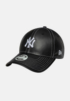 NEW ERA Cappello con visiera 9FORTY New York Yankees MLB Topstitch in ecopelle nero per uomo e donna 60691323 . NEW ERA 