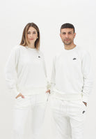 NIKE Felpa girocollo Nike Club bianca per uomo e donna FN3888 133 NIKE 