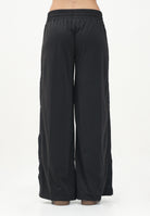 PUMA Pantalone sportivo Wardrobe Ess Relaxed Low-Rise Popper Op nero da donna 629804 01 PUMA 