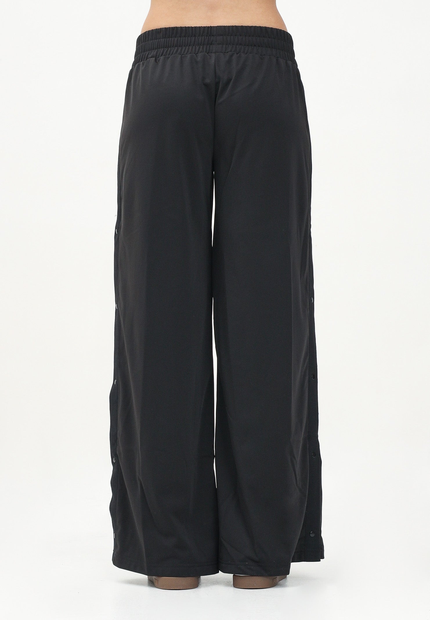 PUMA Pantalone sportivo Wardrobe Ess Relaxed Low-Rise Popper Op nero da donna 629804 01 PUMA 