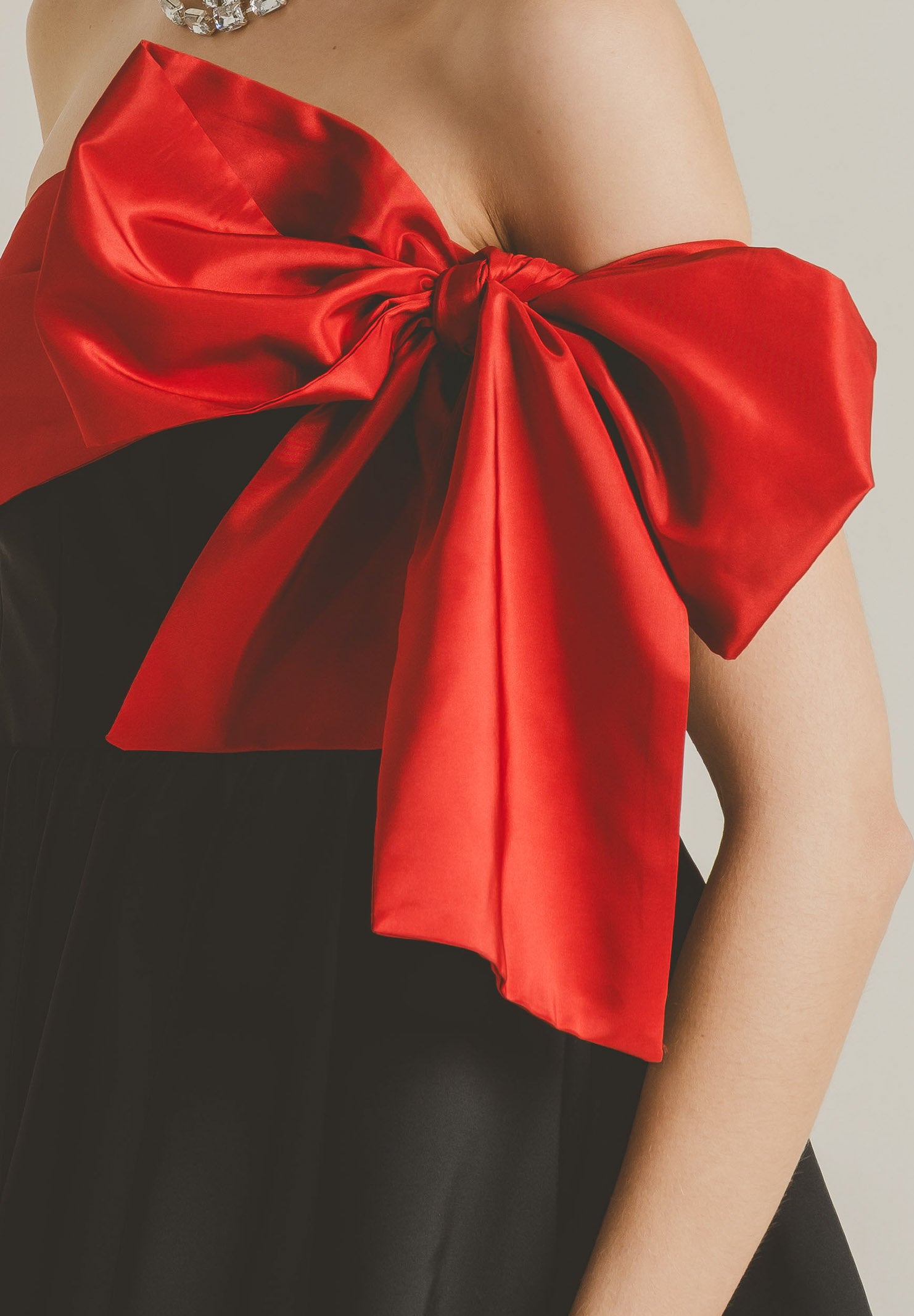 SANTAS Abito corto GRÂCE nero da donna PV2617 RONE SANTAS 